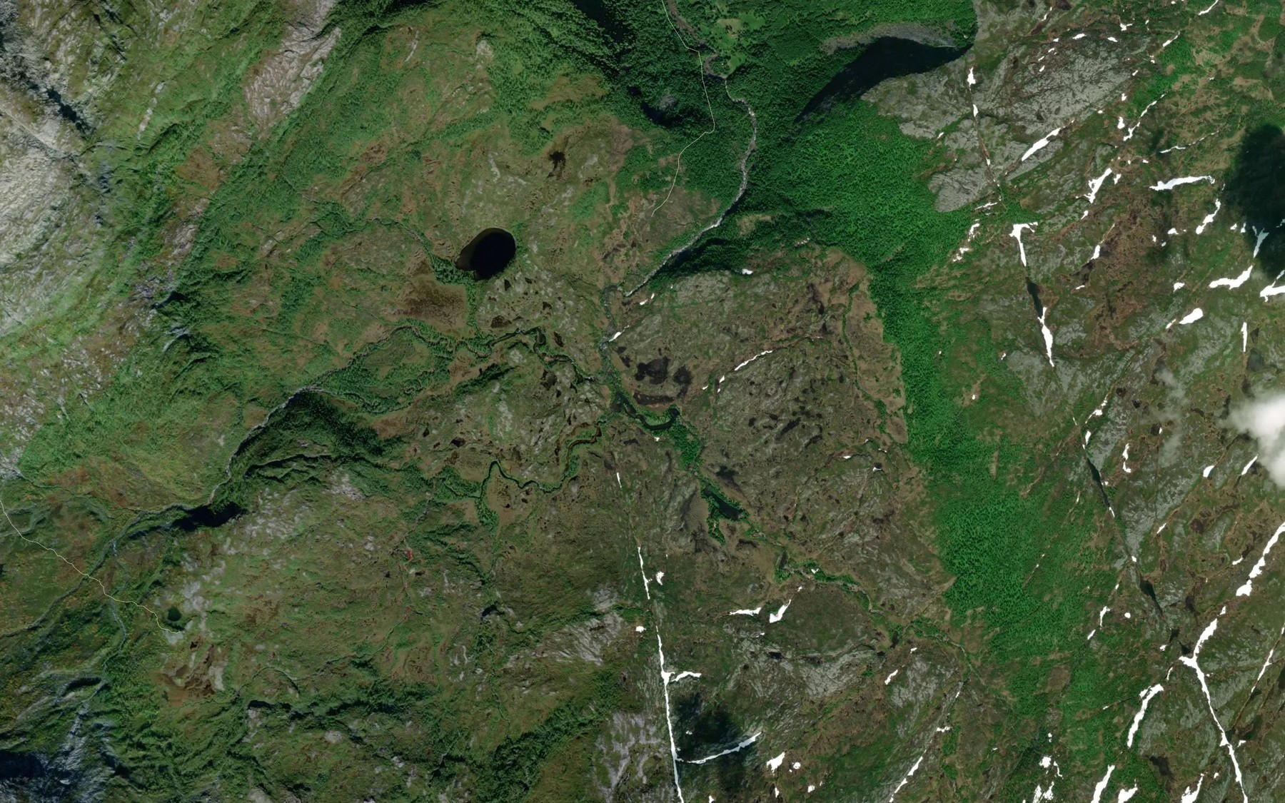 Satellite map of the Lomtjorna