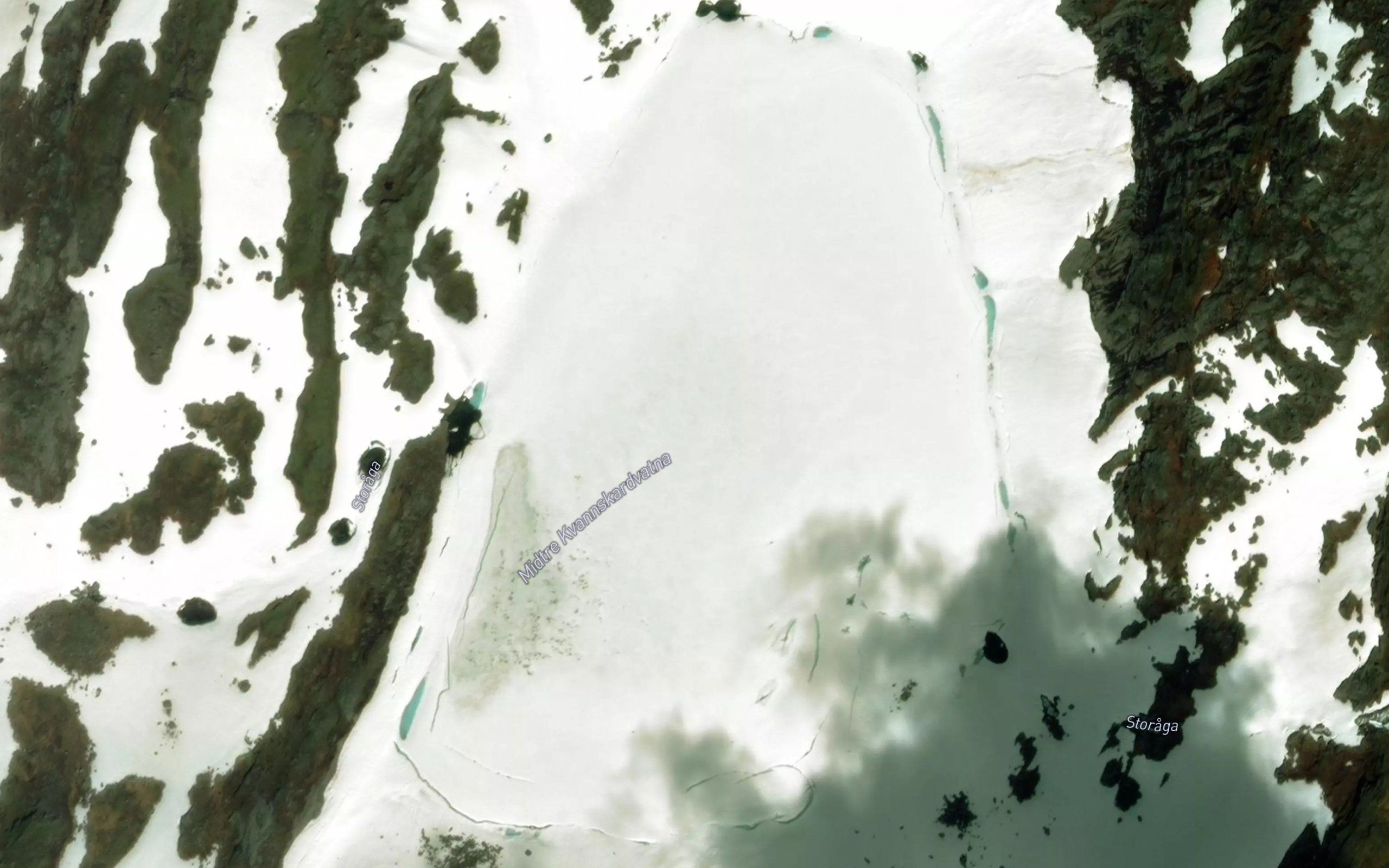 Midtre Kvannskardvatna