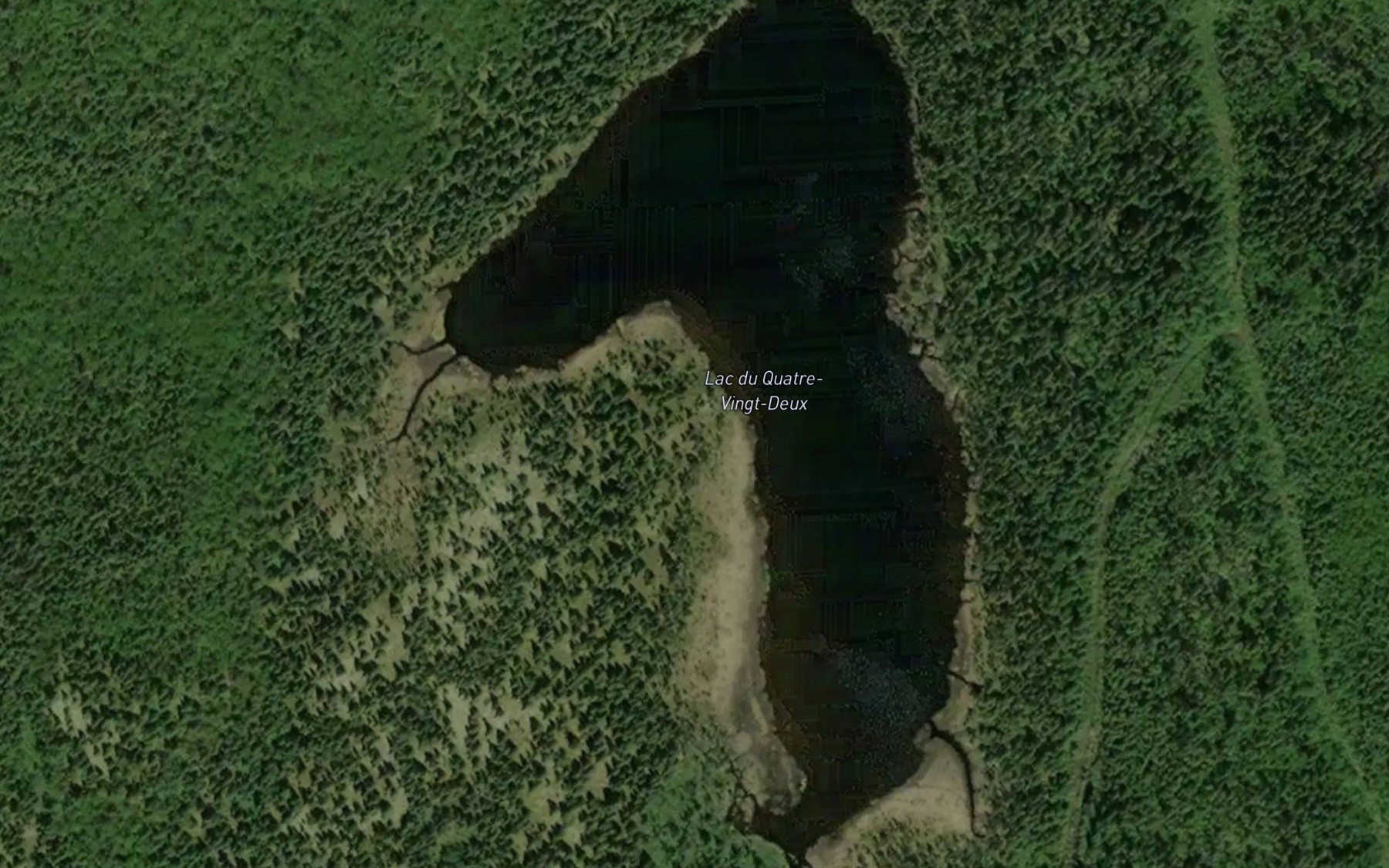 Satellite map of the Lac du Quatre-Vingt-Deux