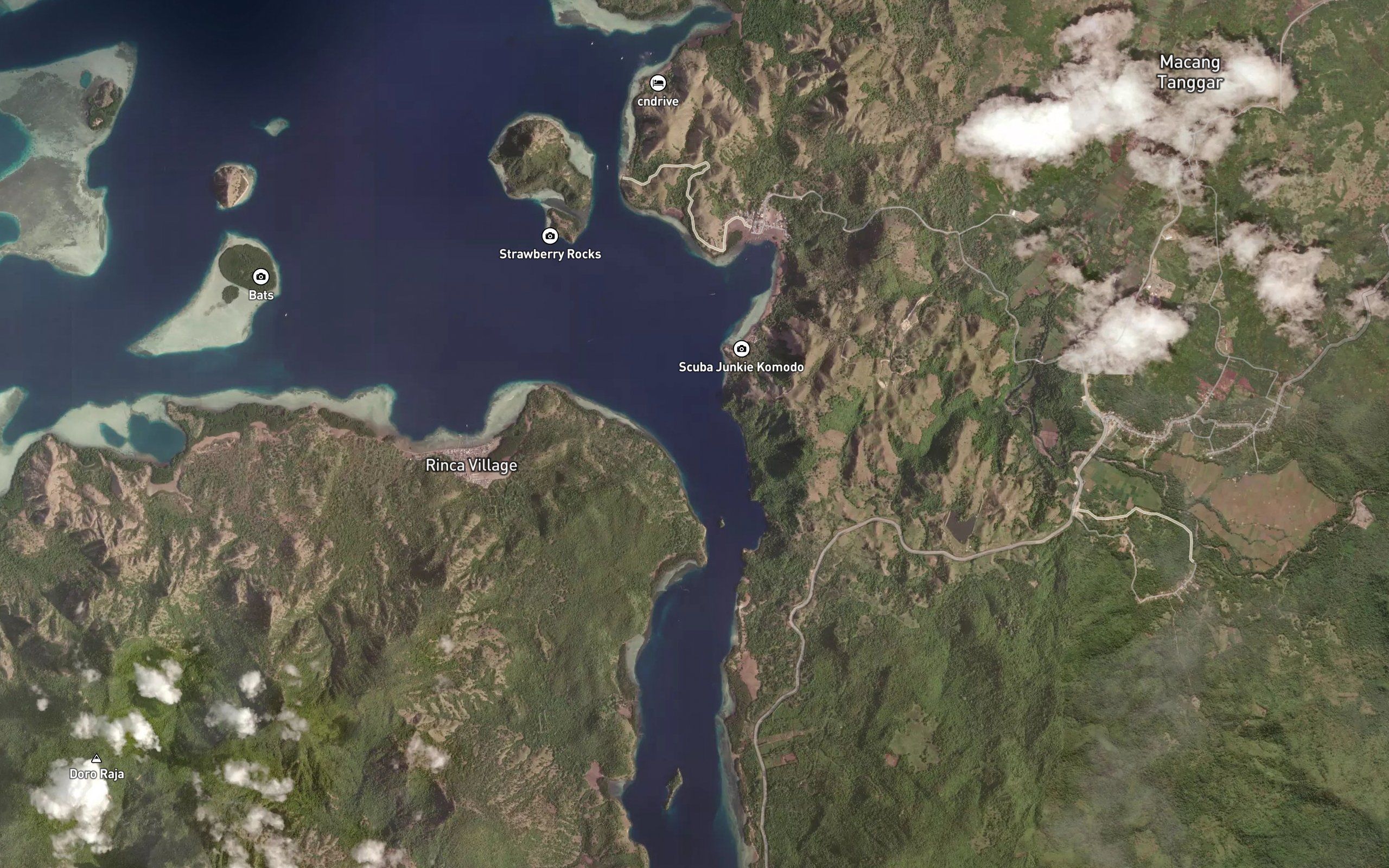 Selat Molo