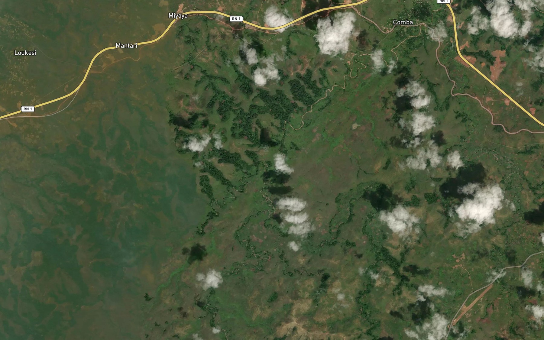 Satellite map of the Louamba