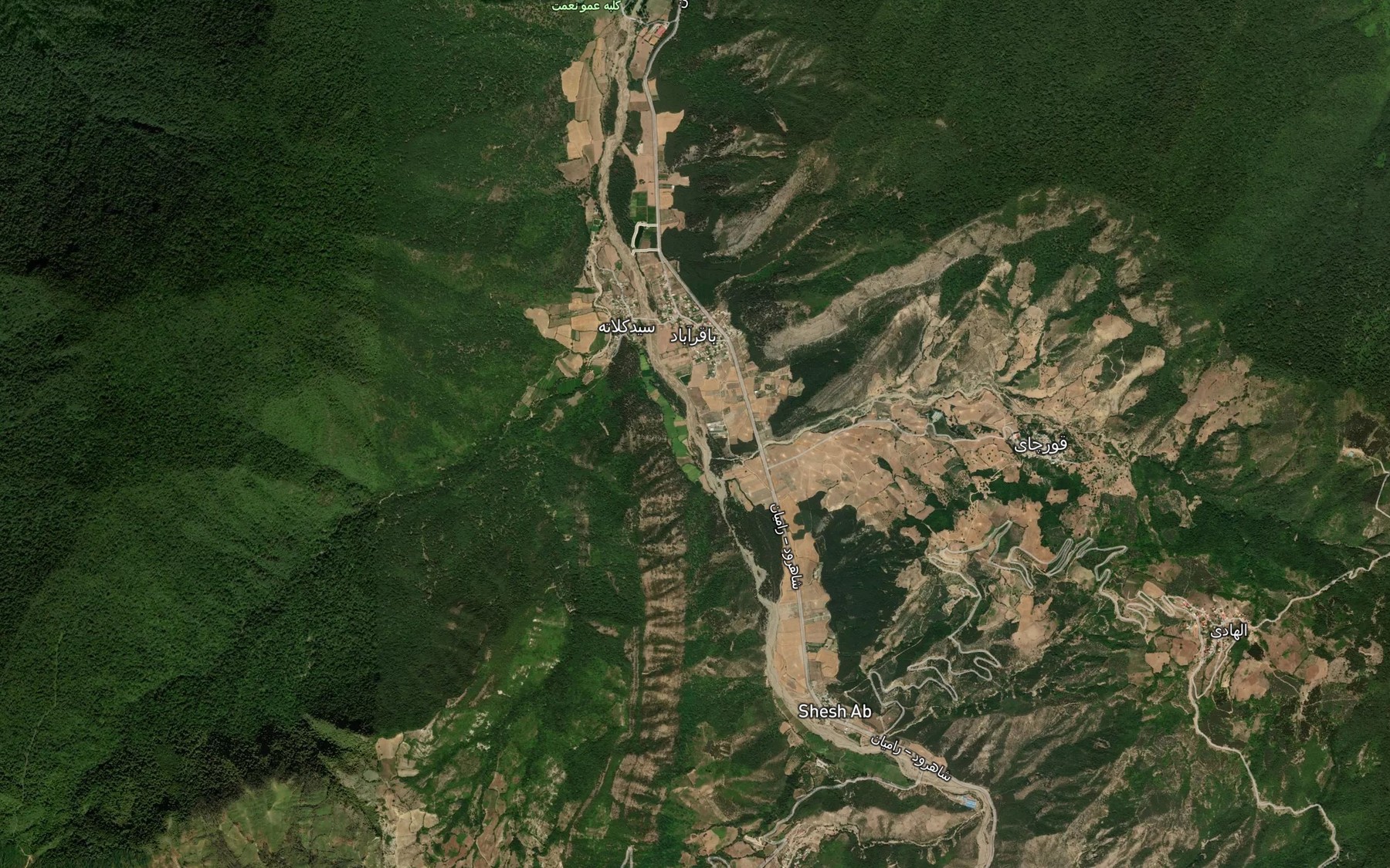 Satellite map of the Rudkhaneh-ye Jowzchal