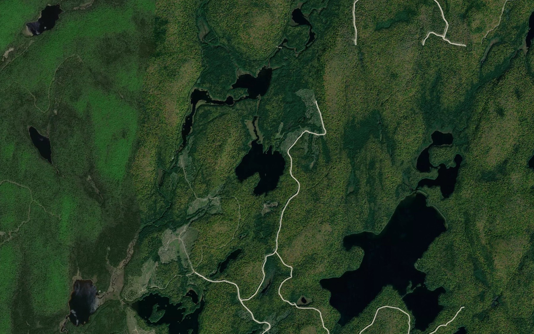 Satellite map of the Lac du Pin Sec