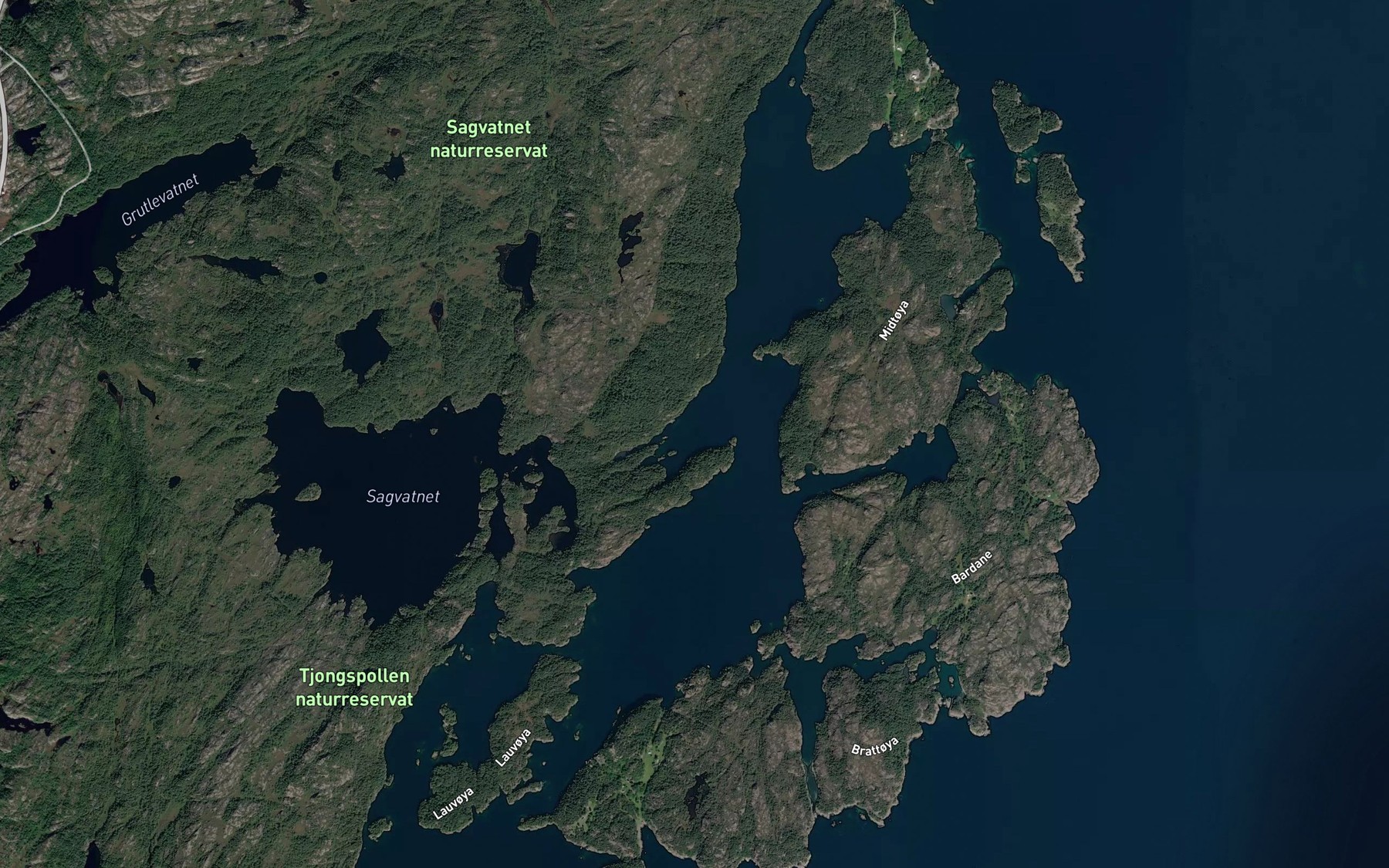 Satellite map of the Dovika