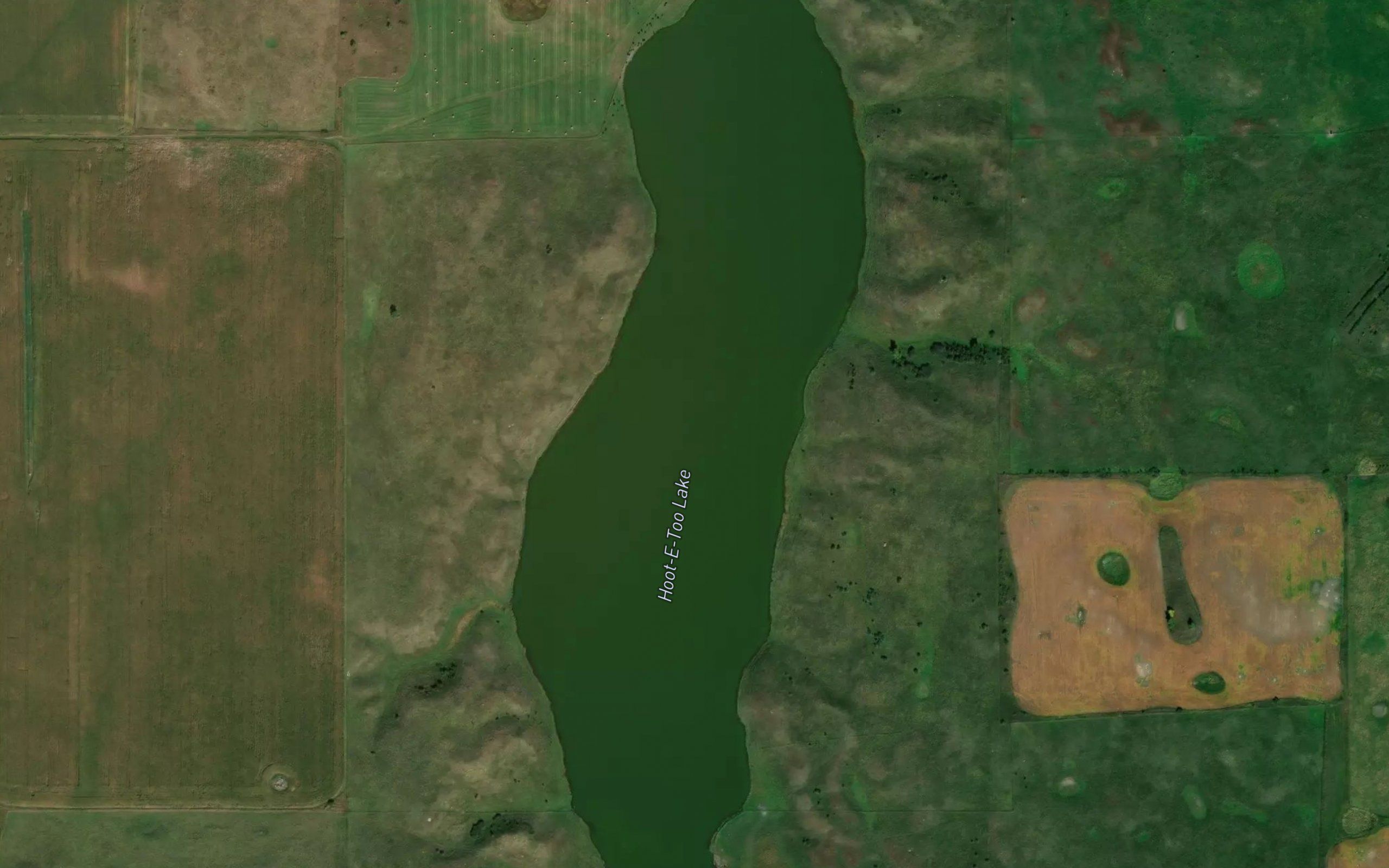 Hoot-E-Too Lake