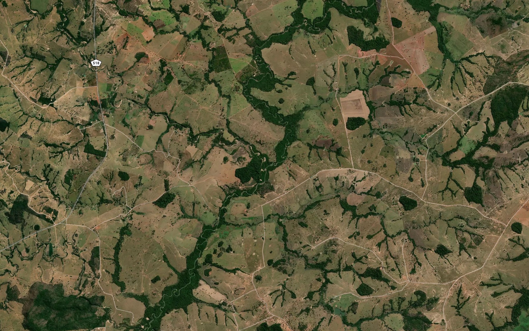 Satellite map of the Corrego da Cana Brava de Baixo