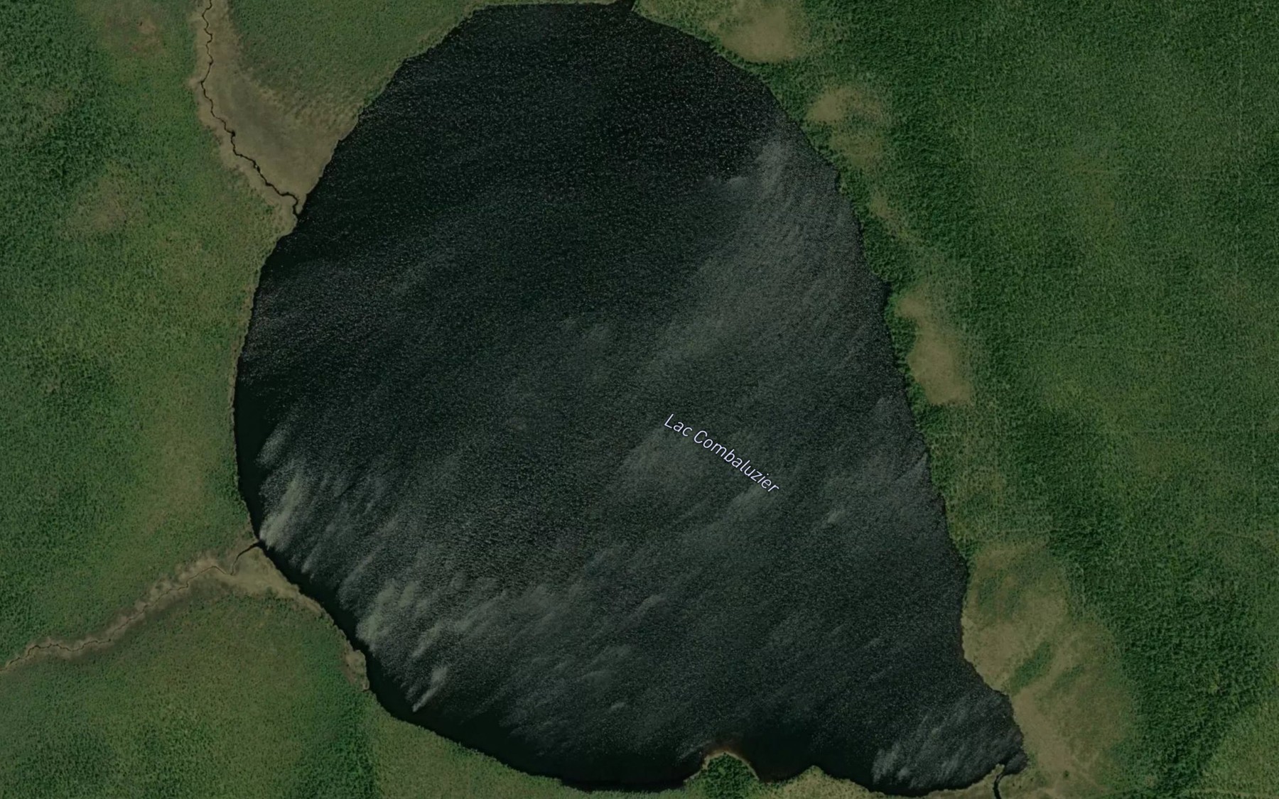 Satellite map of the Lac Combaluzier