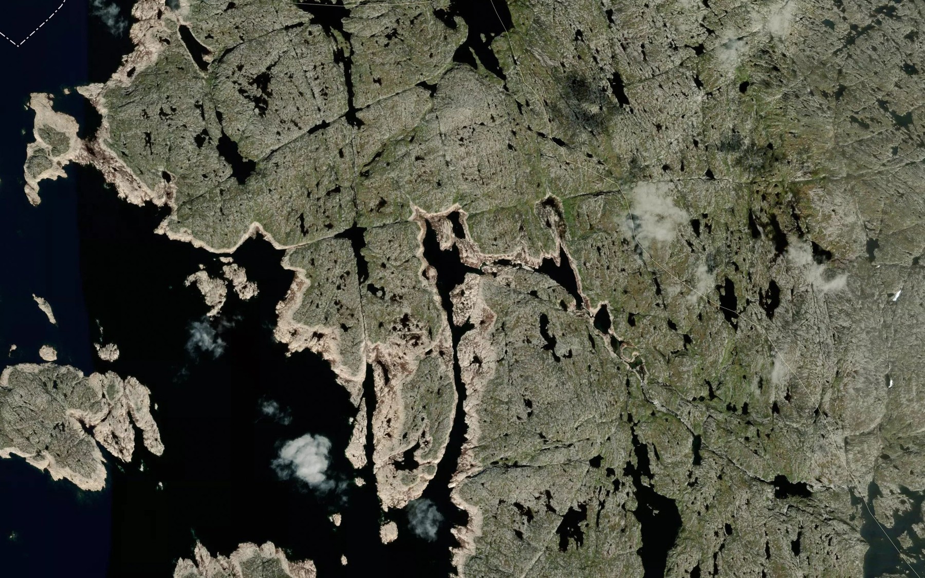 Satellite map of the Albogen