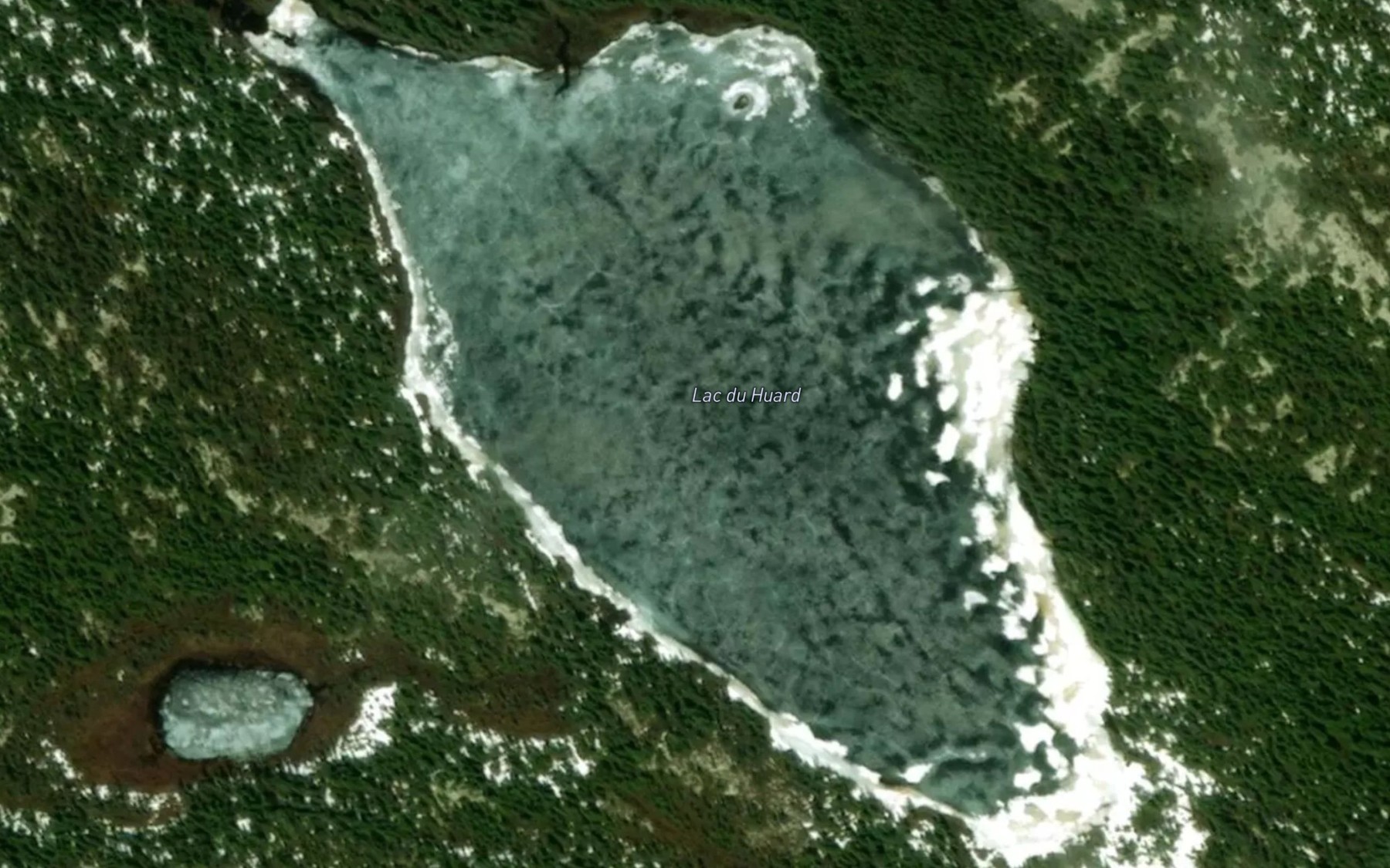 Satellite map of the Lac du Huard