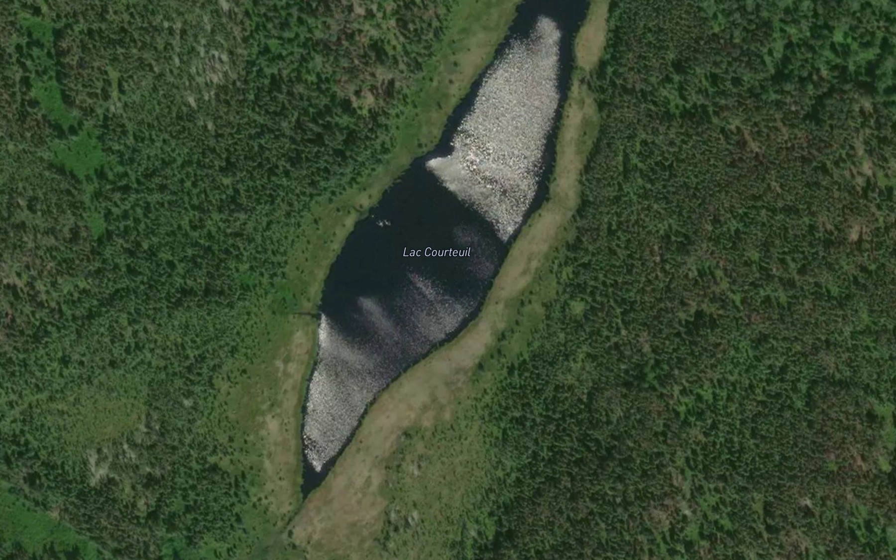 Satellite map of the Lac Courteuil