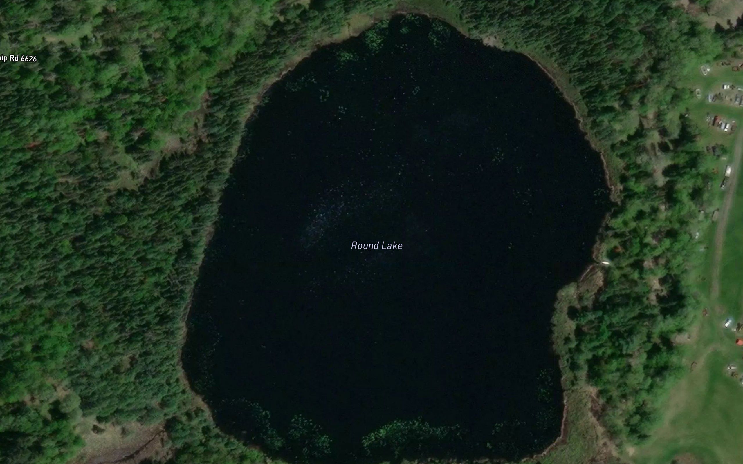 Round Lake