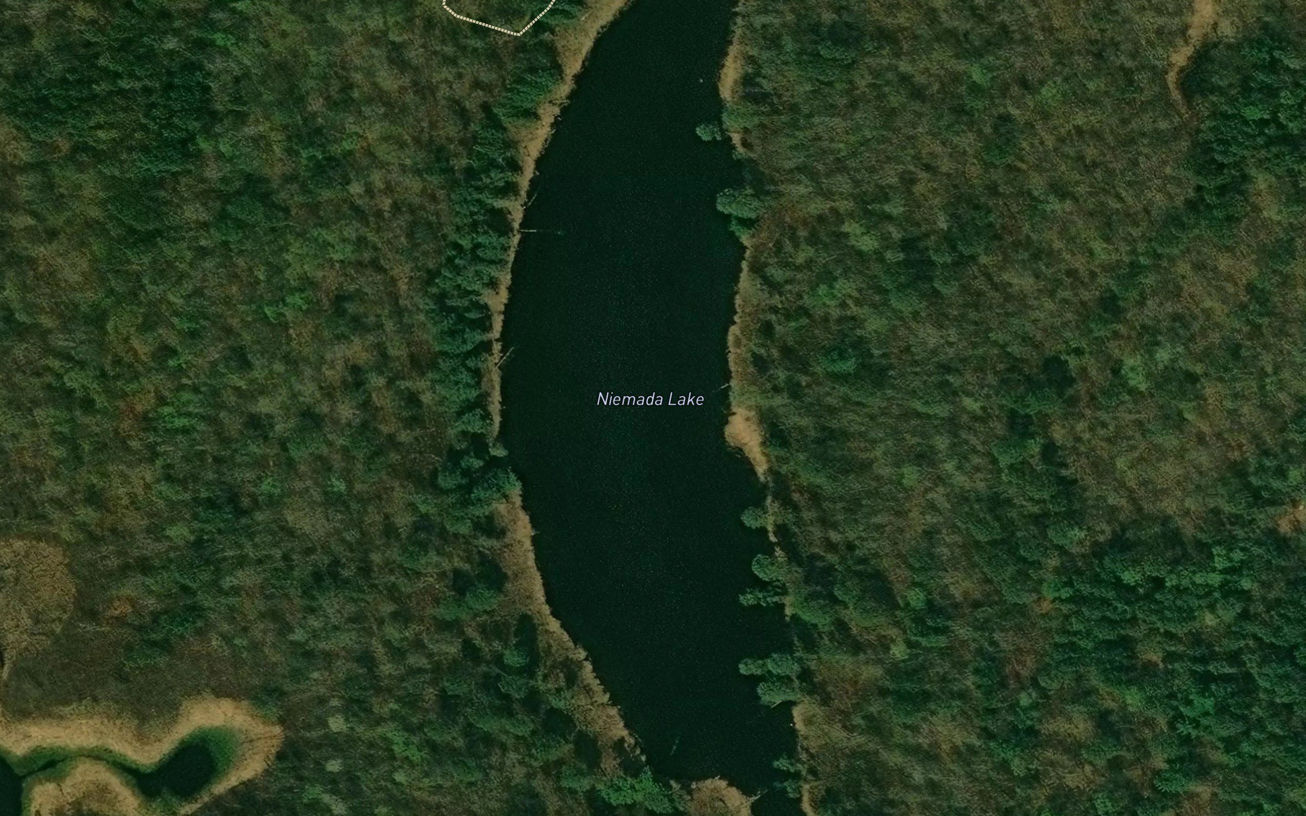 Niemada Lake