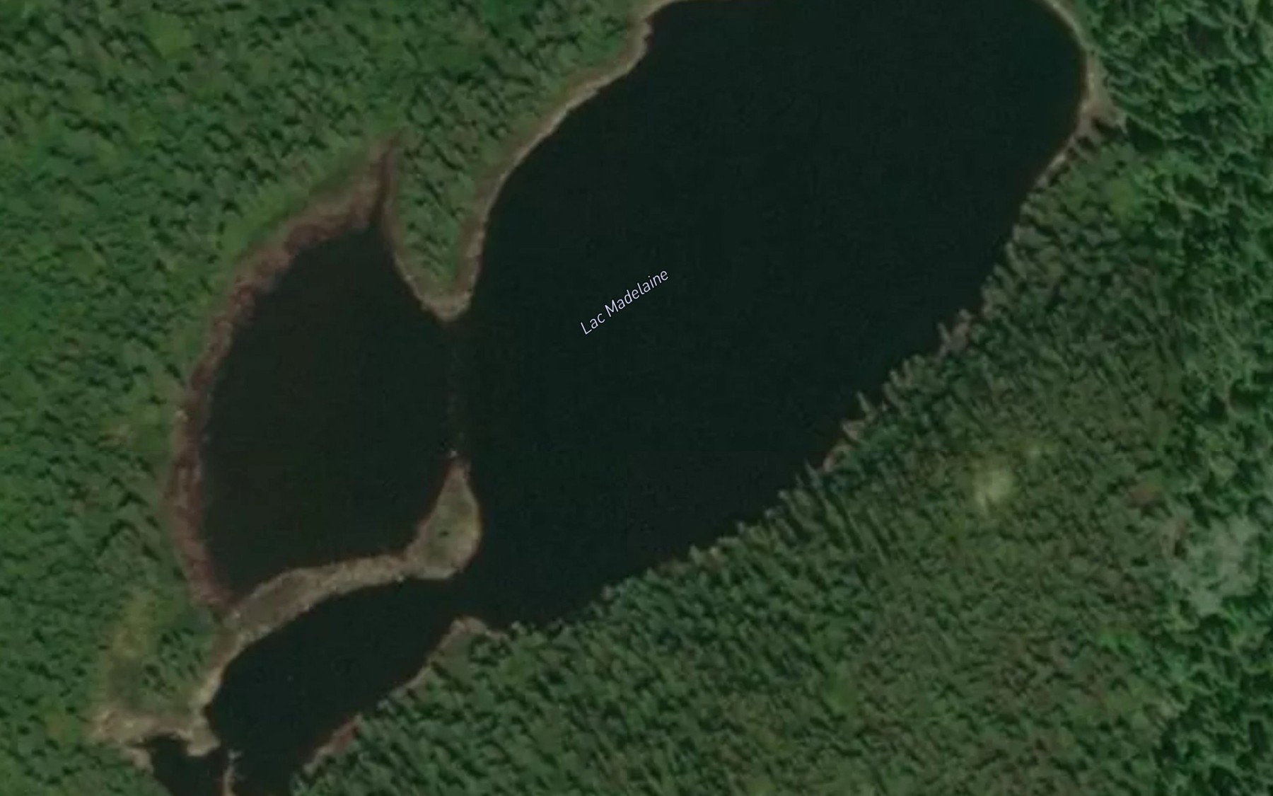 Satellite map of the Lac Madelaine