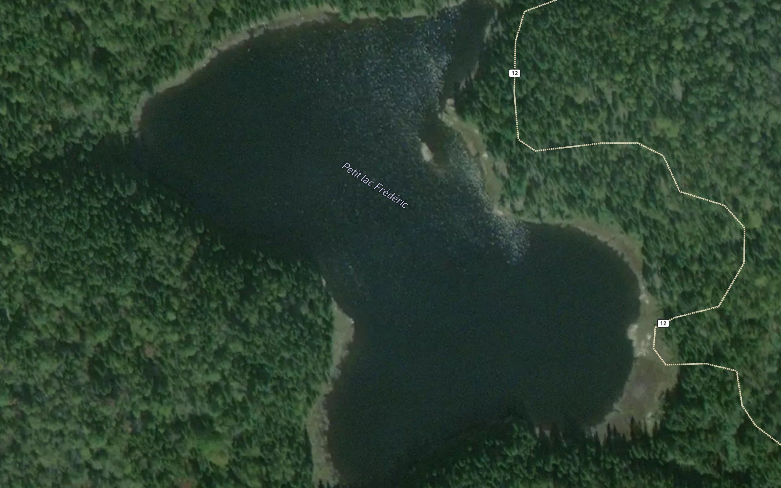 Petit lac Frederic