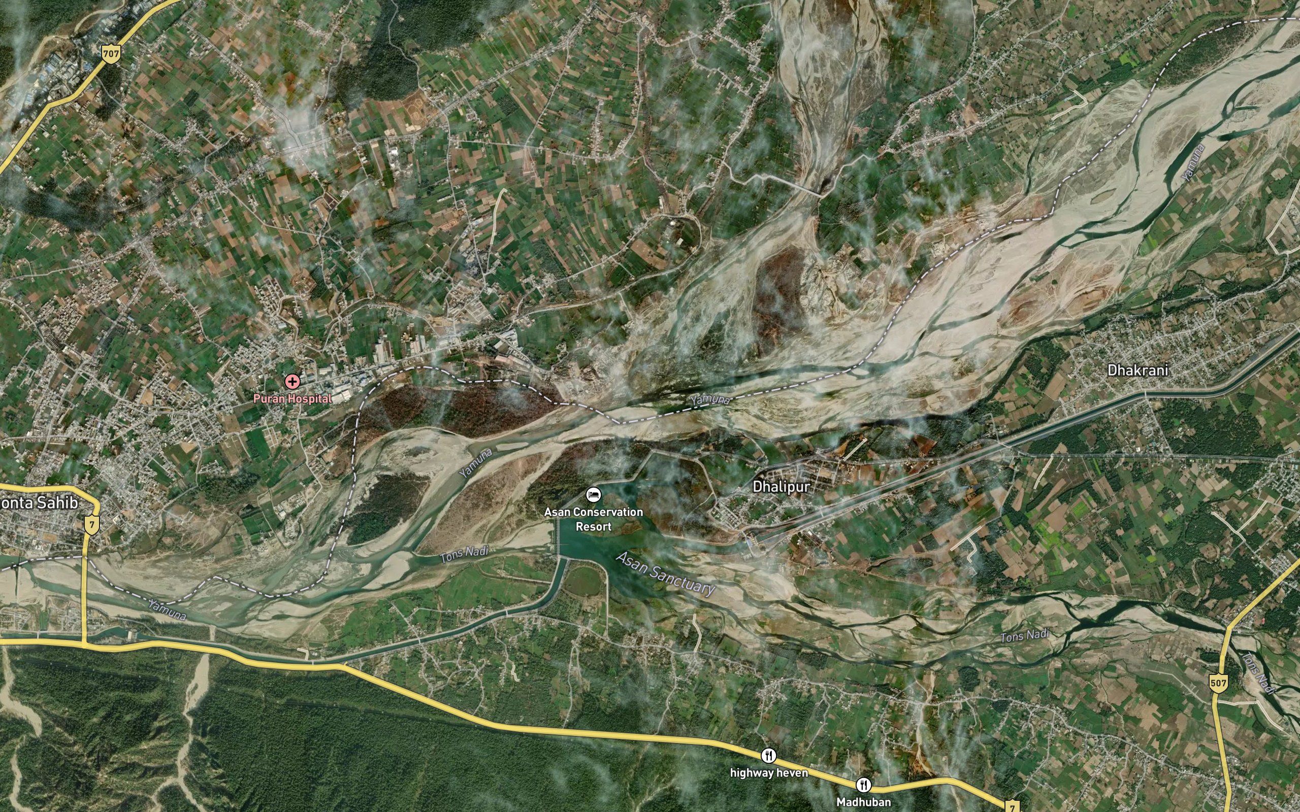 Giri River