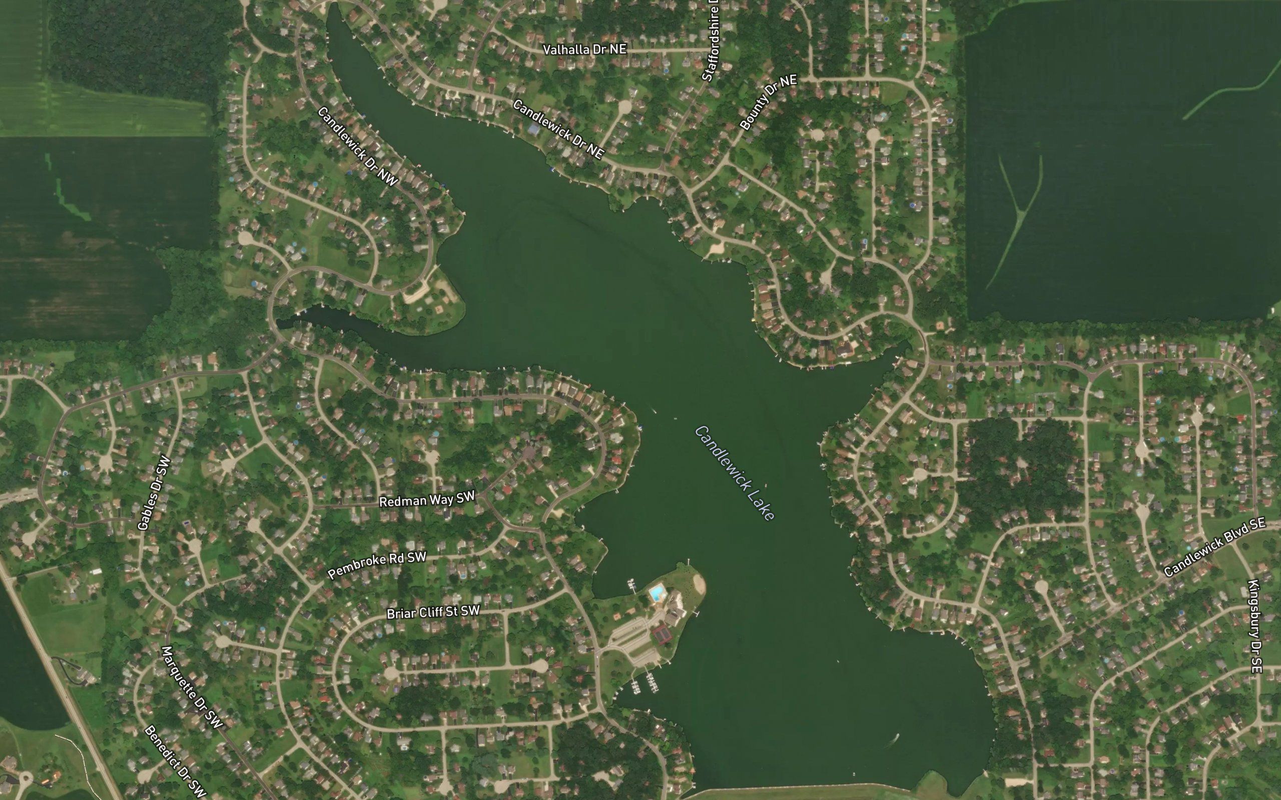 Candlewick Lake