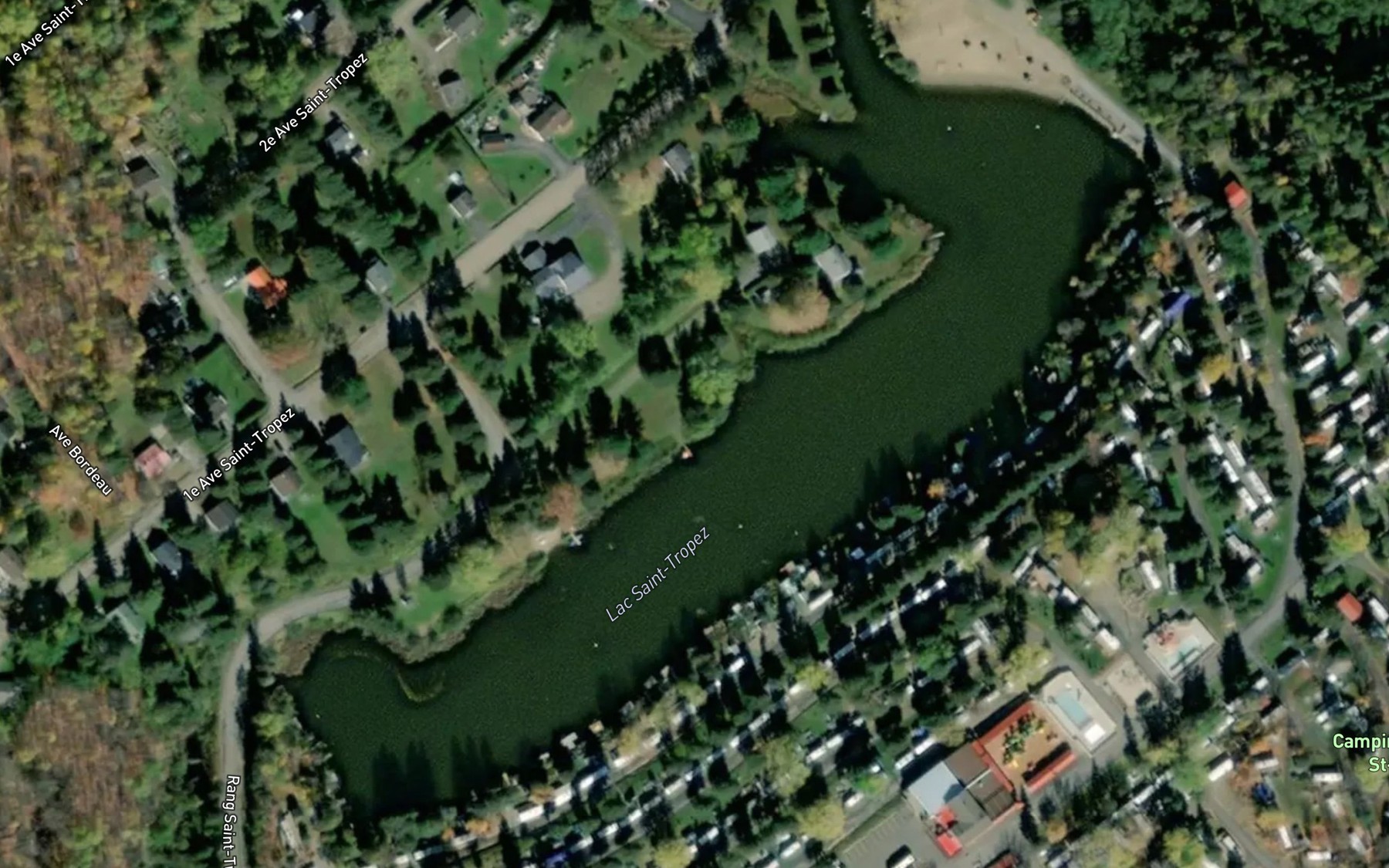 Satellite map of the Lac Saint-Tropez