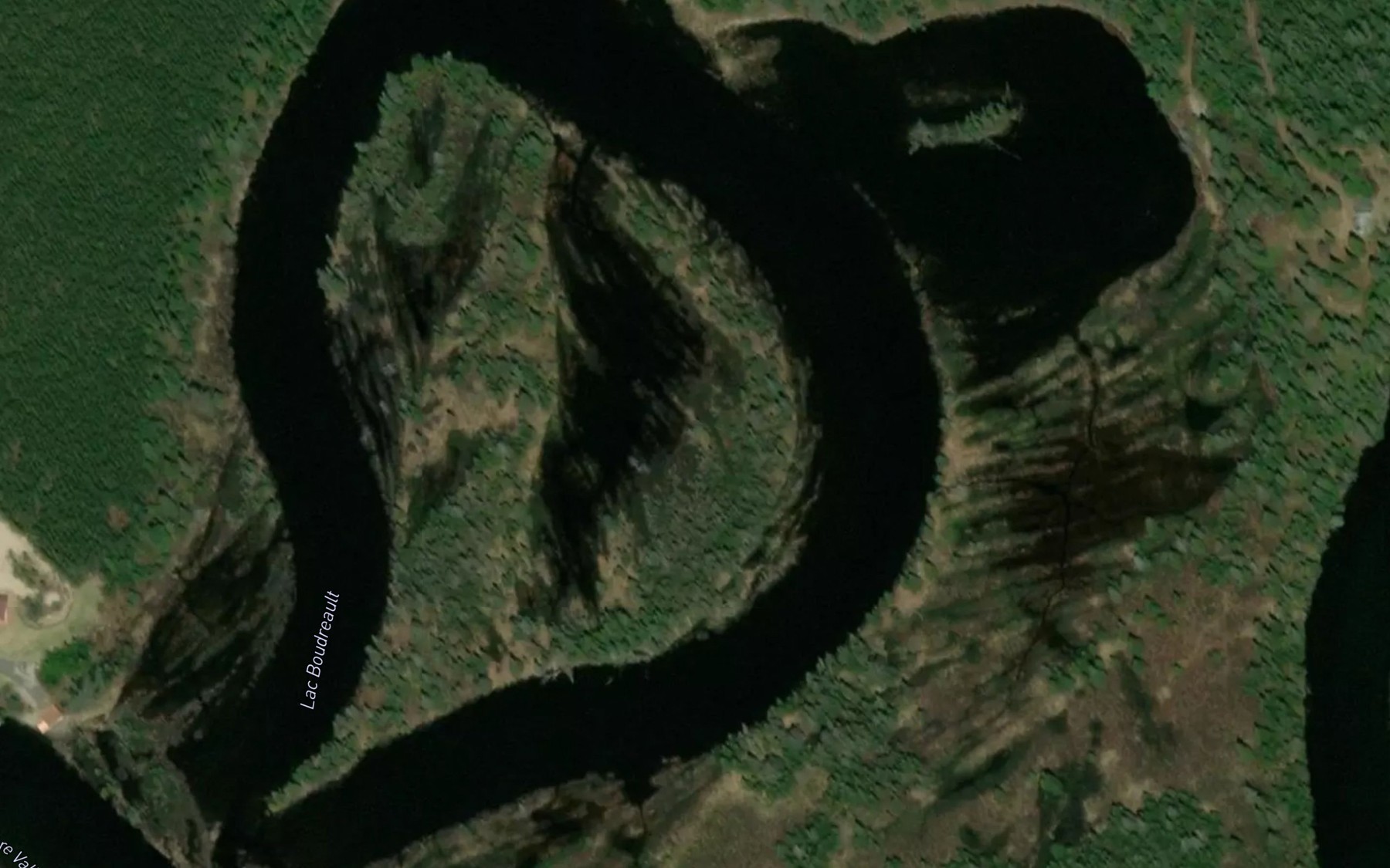 Satellite map of the Lac Boudreault