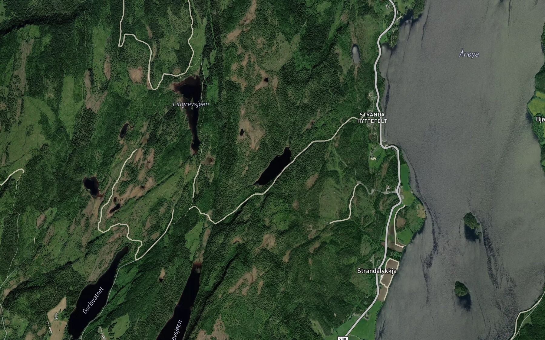 Satellite map of the Sakstjorna