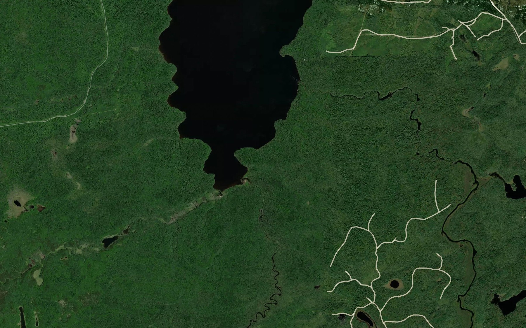 Satellite map of the Borden River
