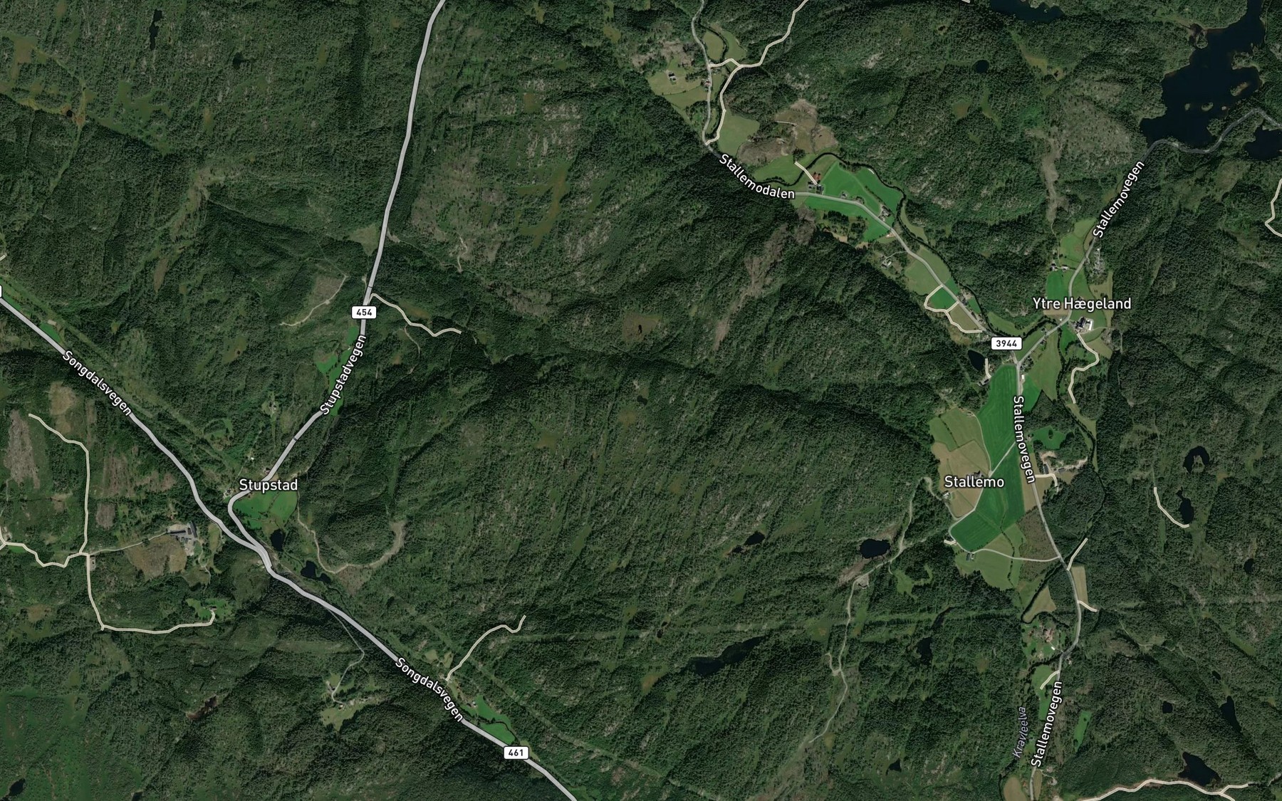 Satellite map of the Suvalstjonn