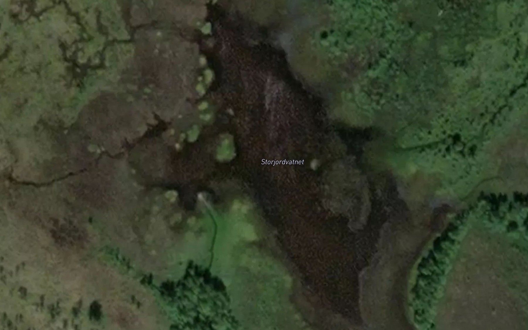 Satellite map of the Storjordvatnet