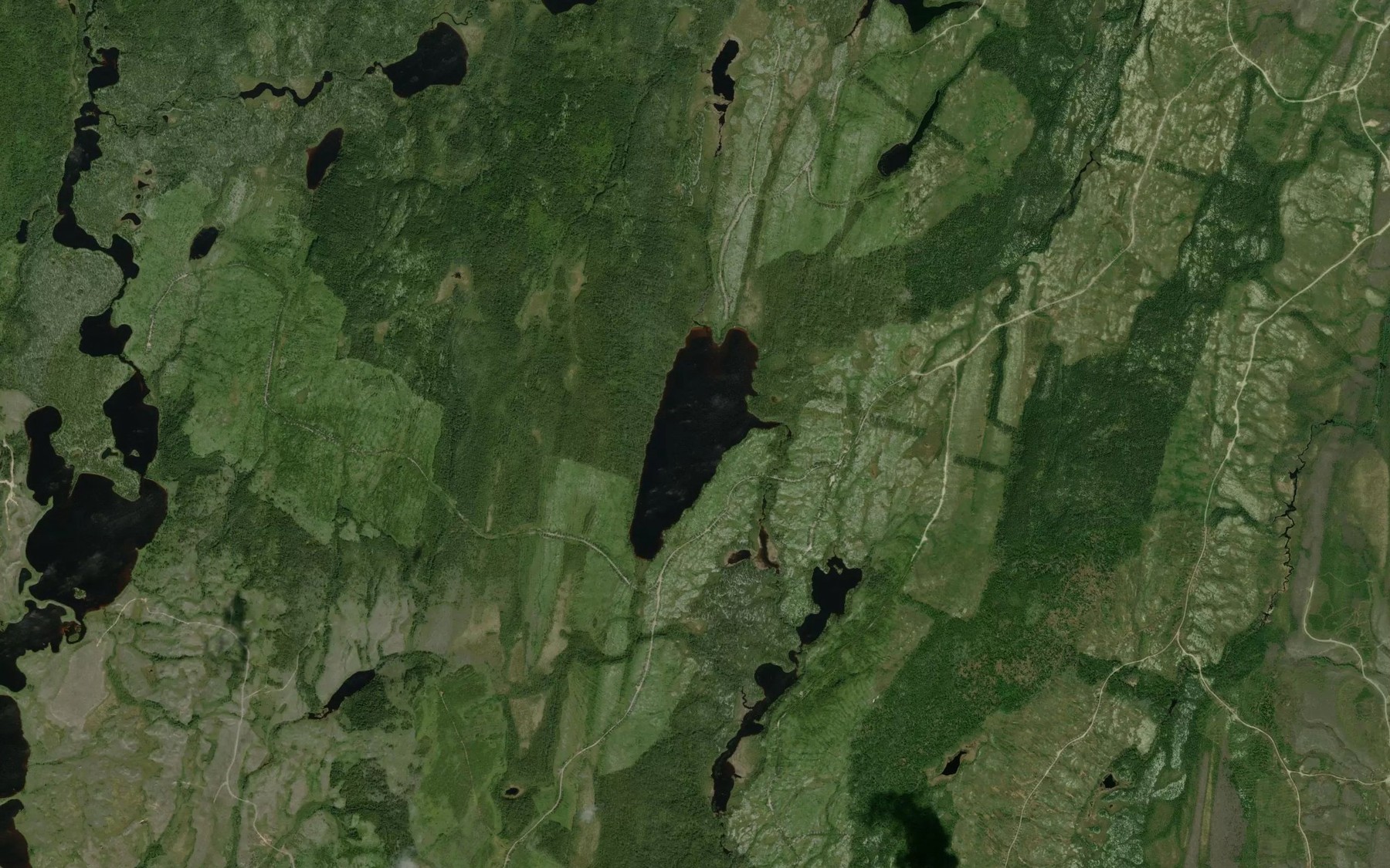 Satellite map of the Lac Pauvre