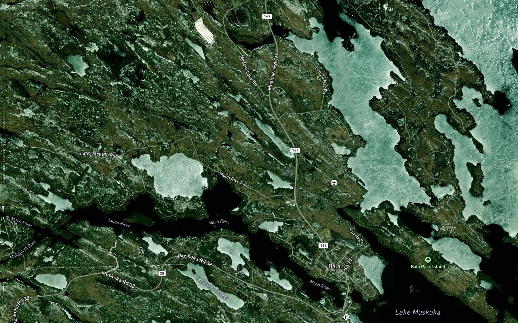 Satellite map of the Trafalgar Bay