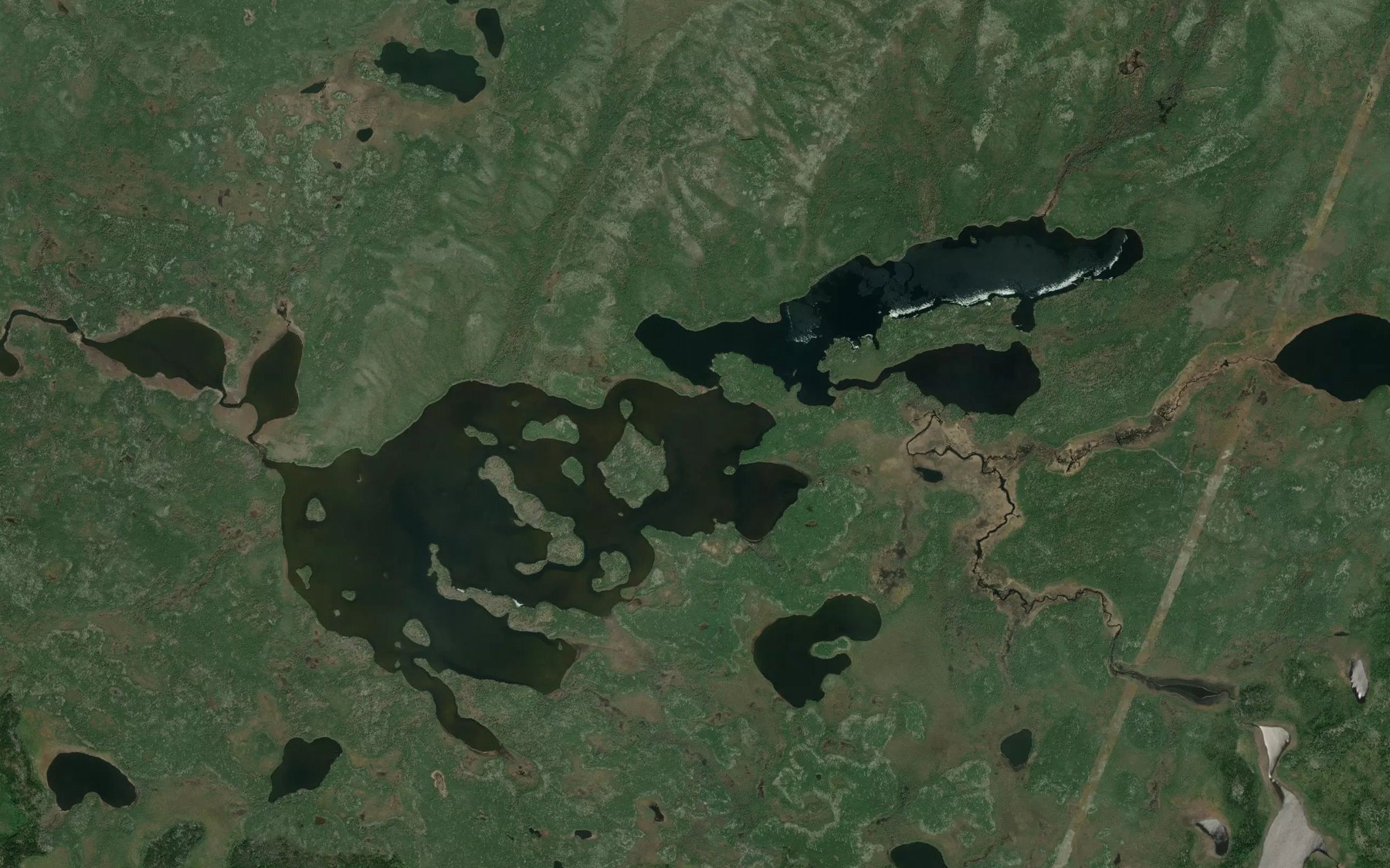 Satellite map of the Oneeskawaywin Lake