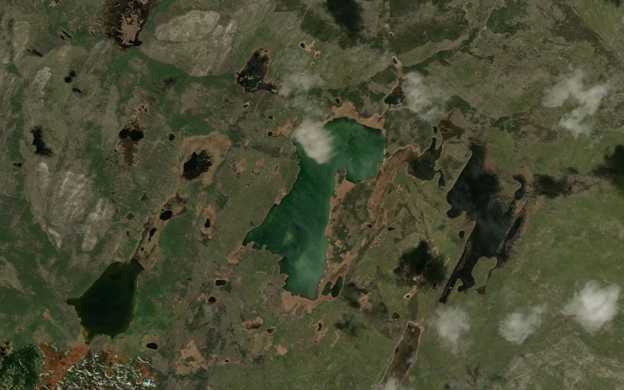 Kaministikoskatukak Lake