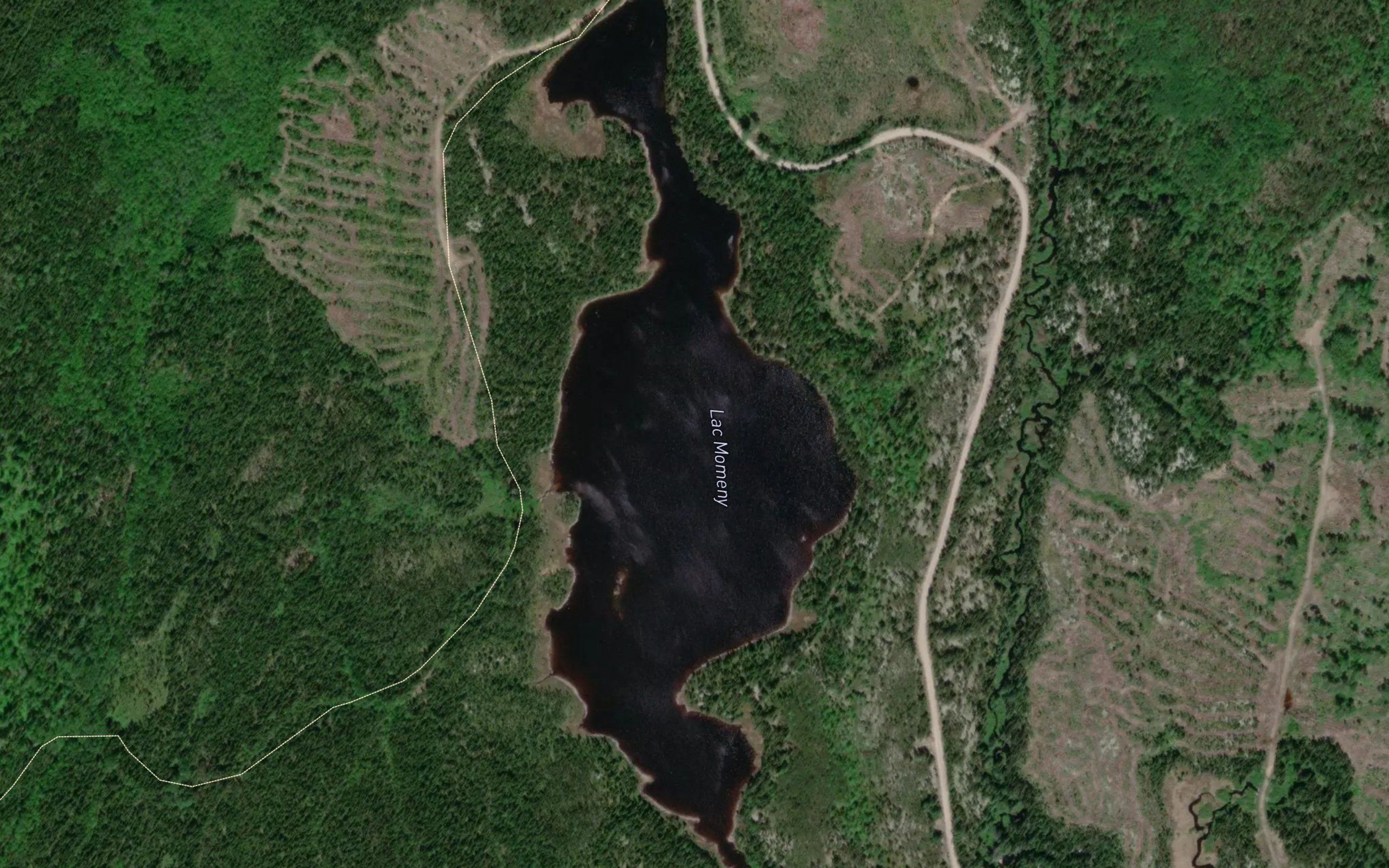 Lac Momeny