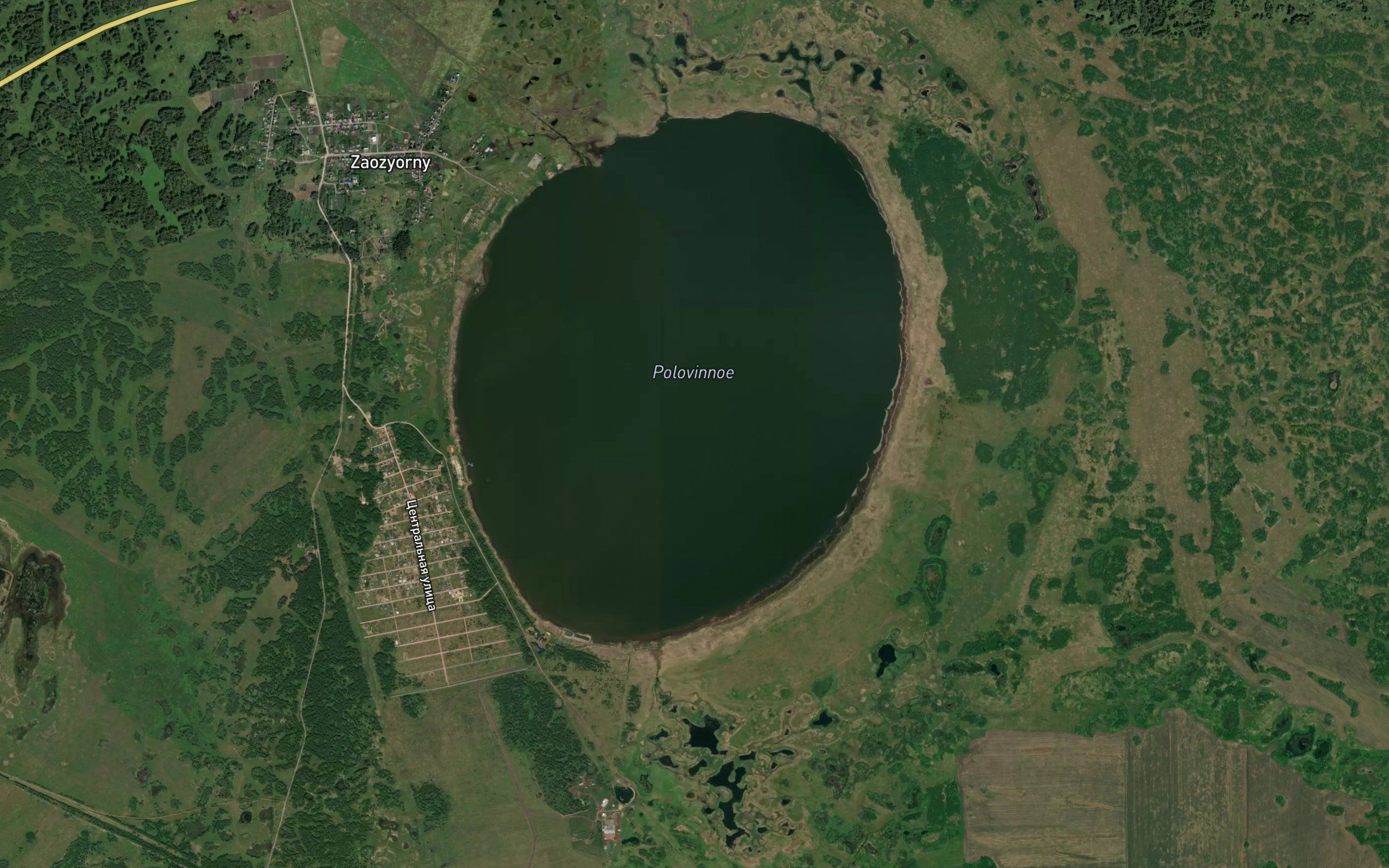 Ozero Polovinnoye
