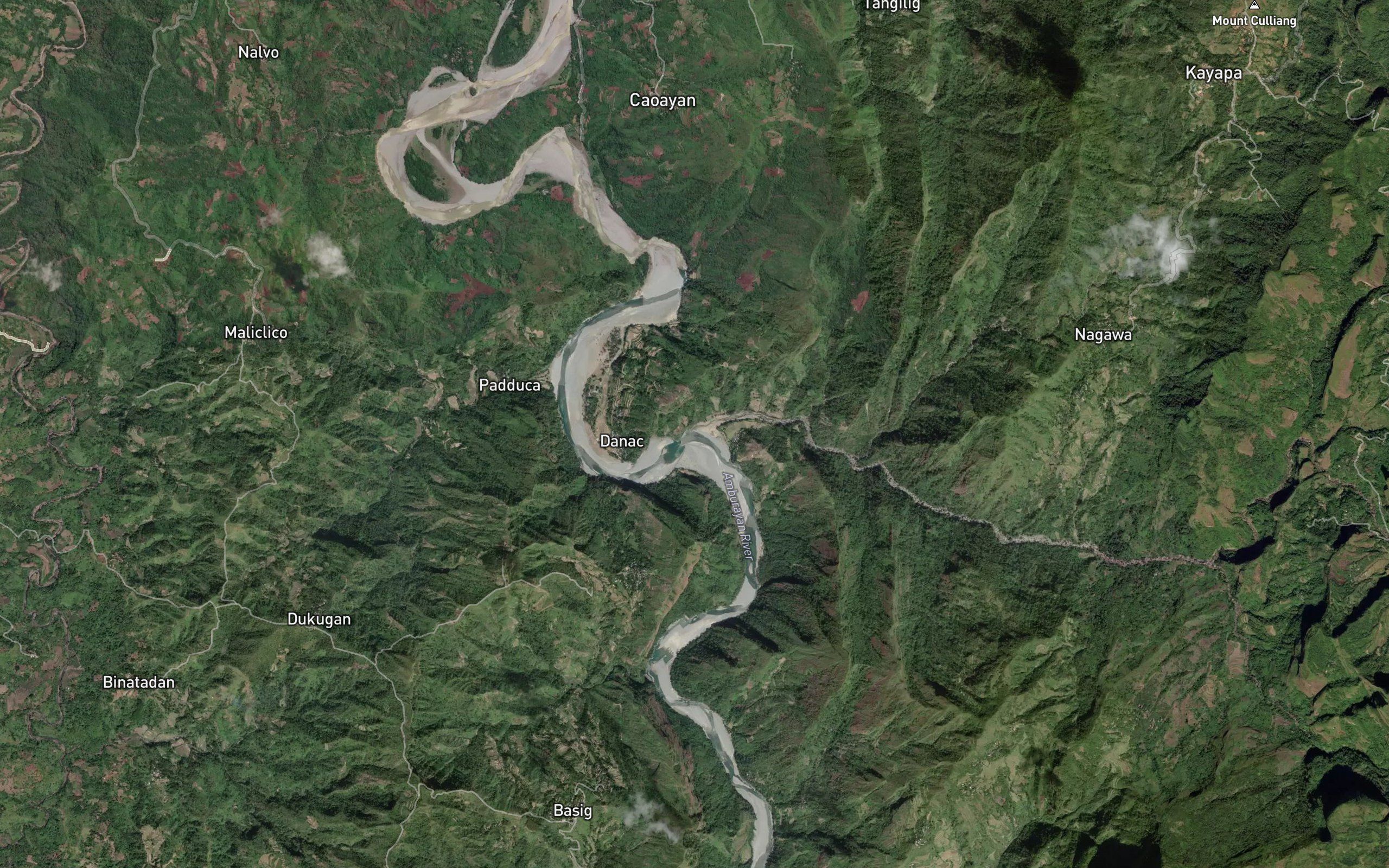 Angaaoeng River