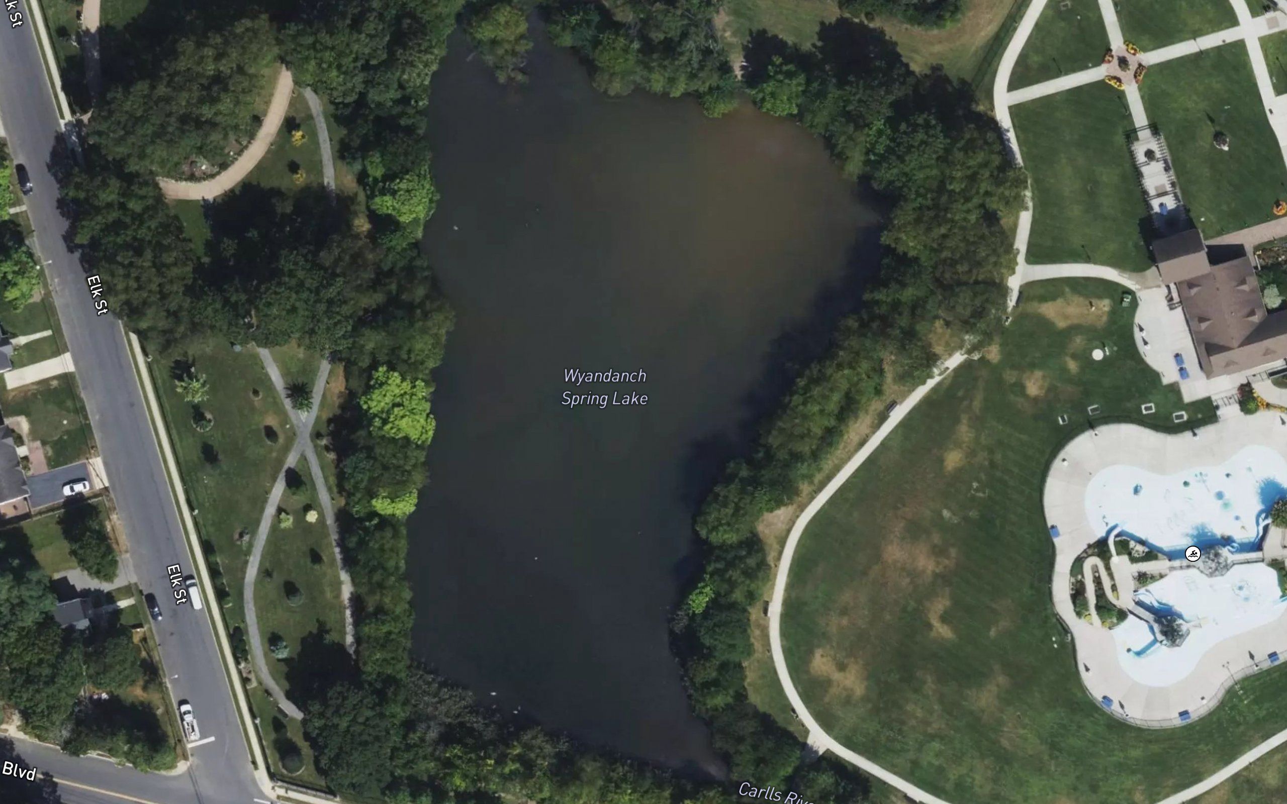 Wyandanch Spring Lake