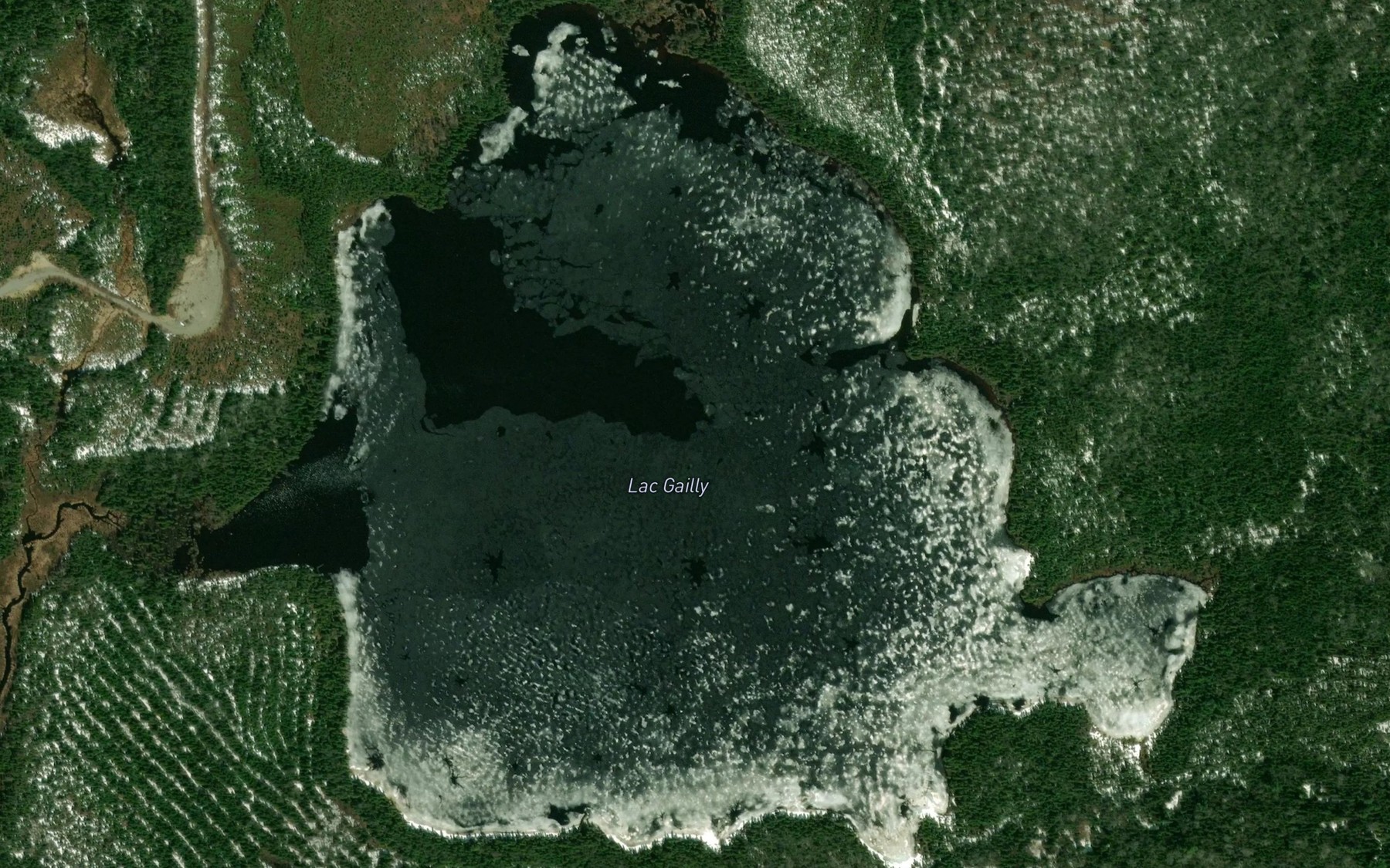 Satellite map of the Lac Gailly