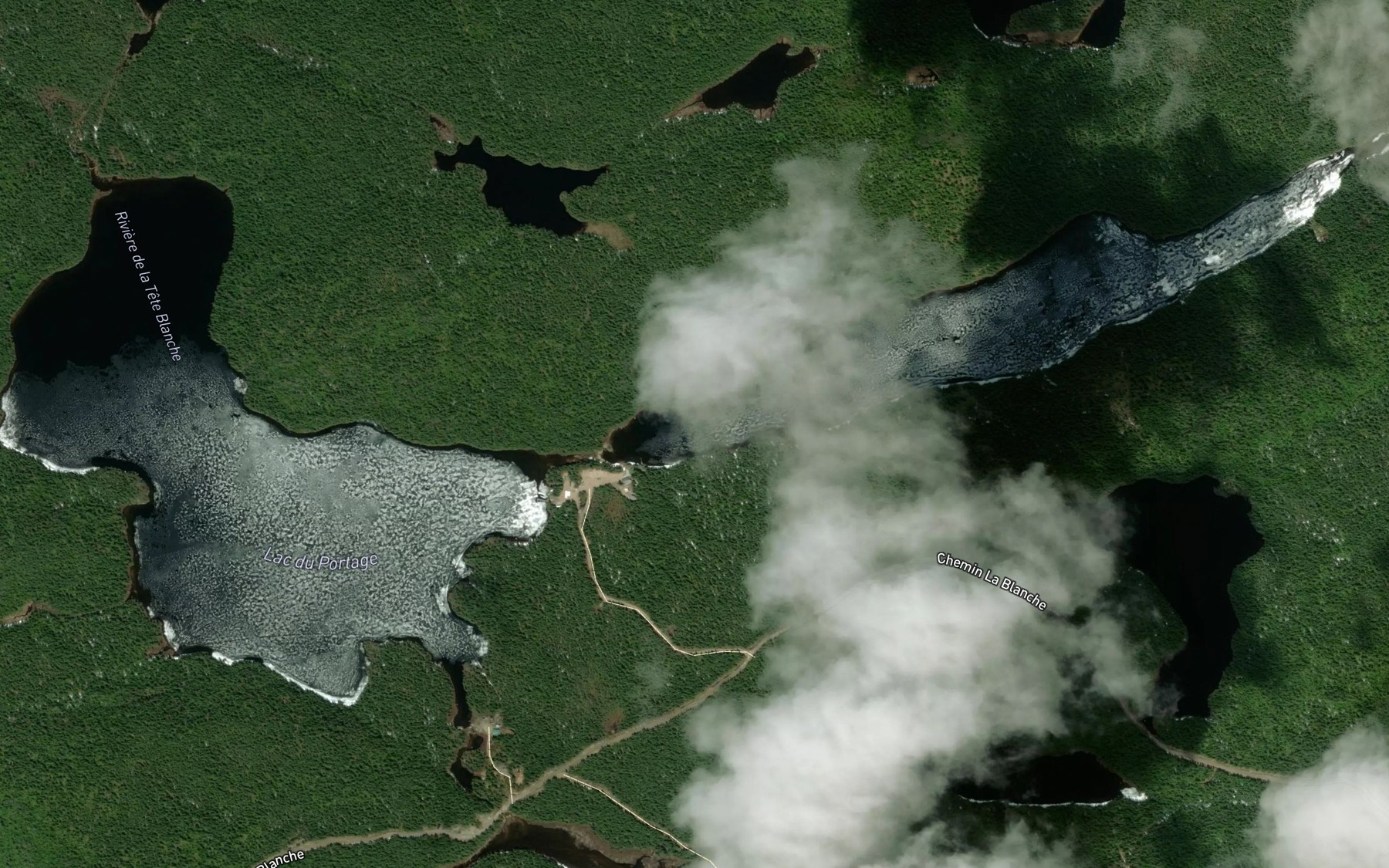 Satellite map of the Lac du Portage