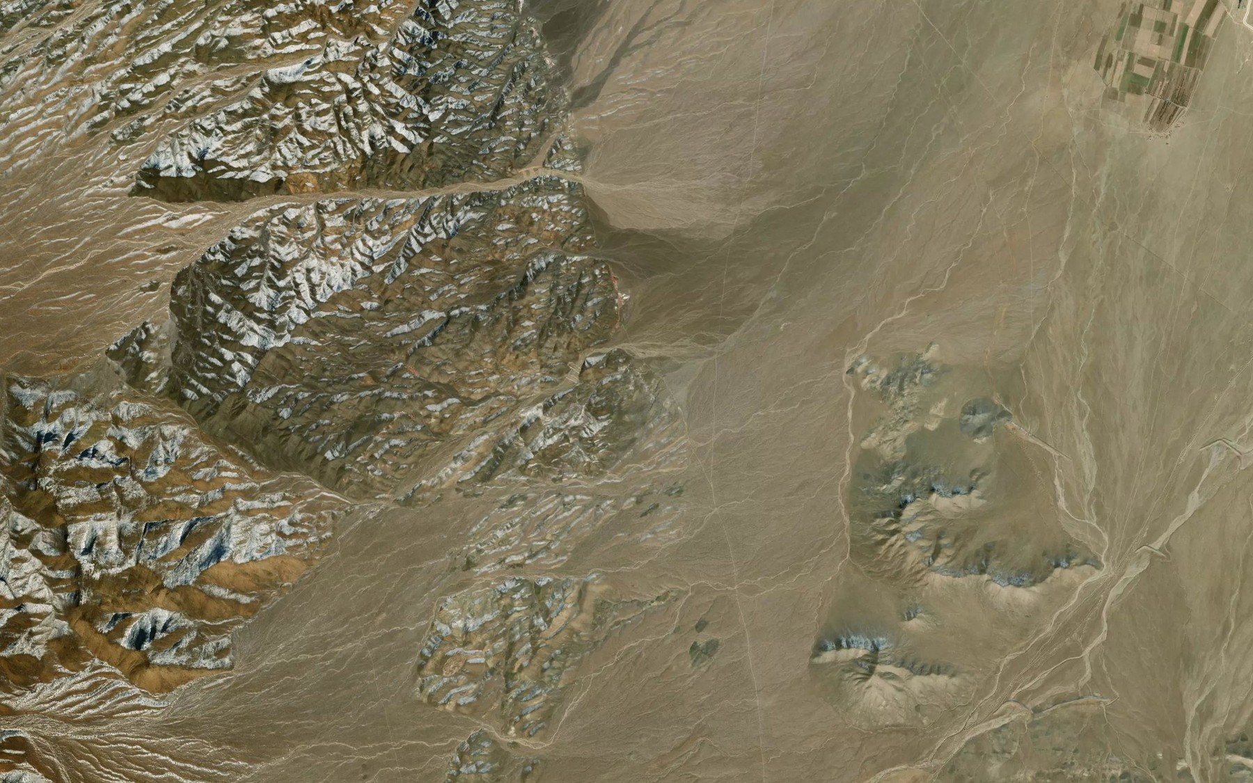 Satellite map of the Cheshmeh-ye Lajnu'iyeh Kuchak