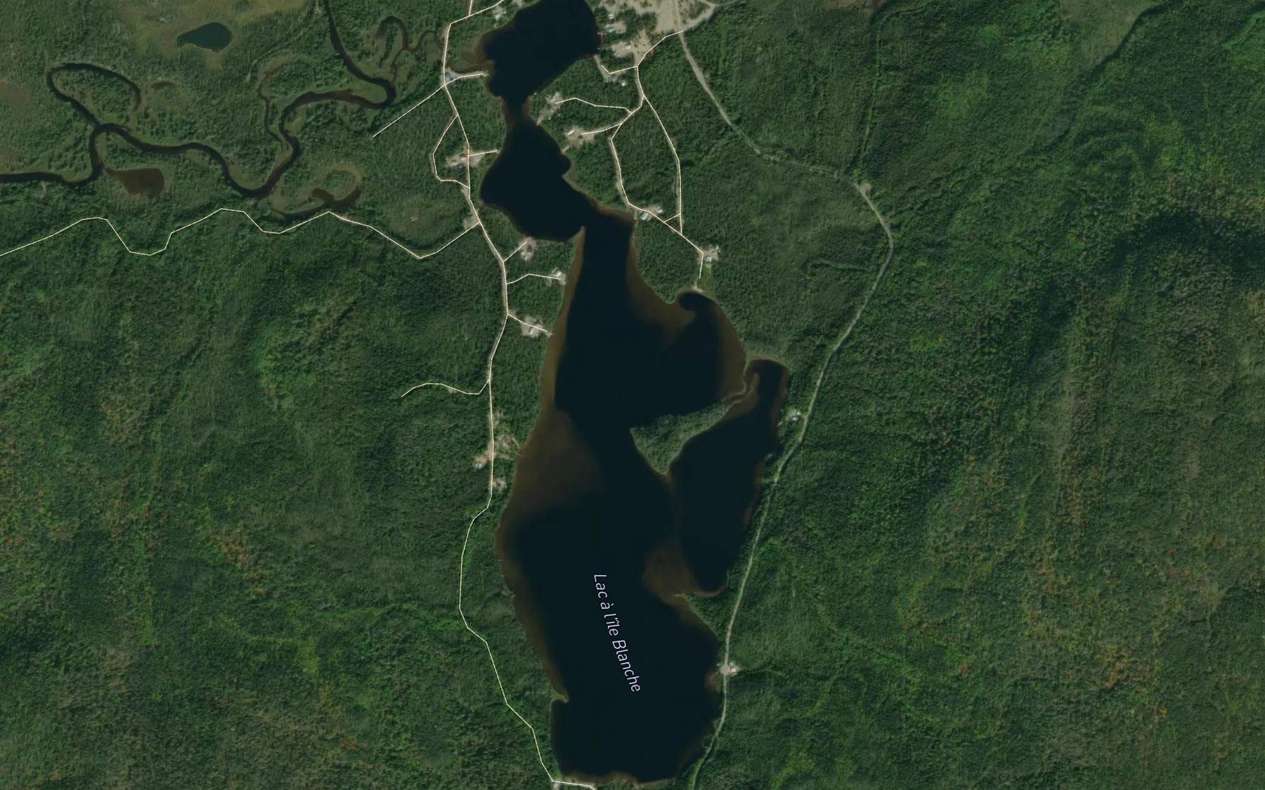 Satellite map of the Lac a l'Ile Blanche