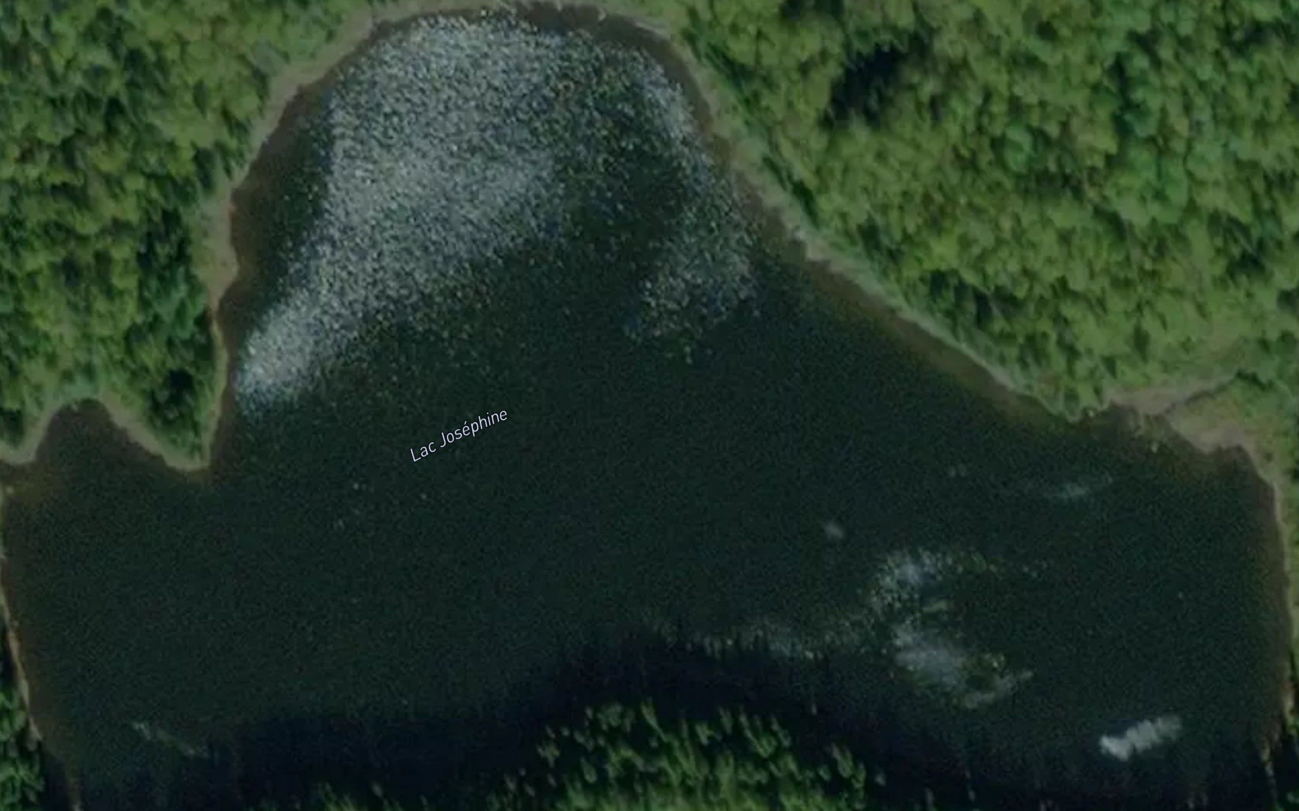 Lac Josephine
