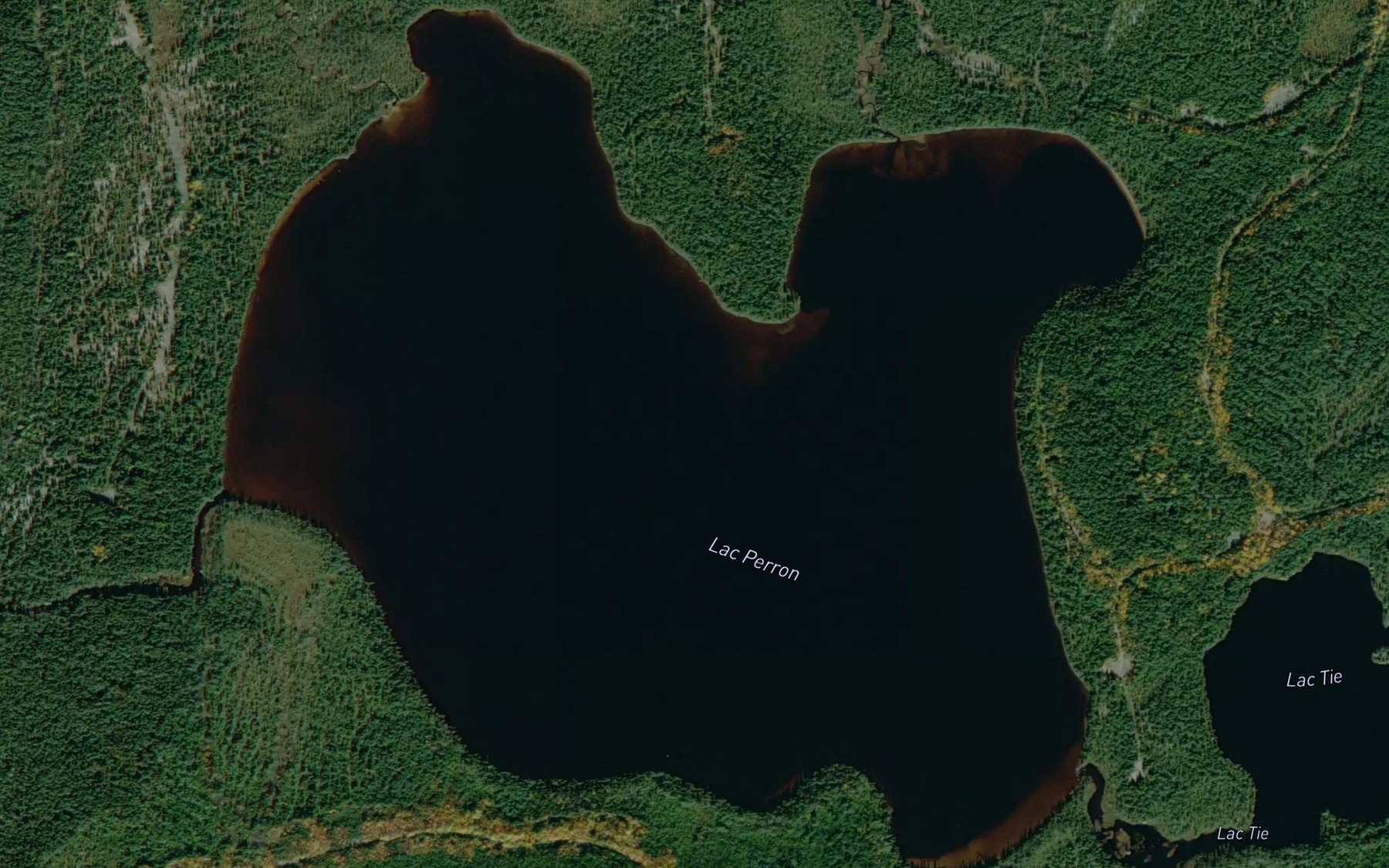 Satellite map of the Lac Perron