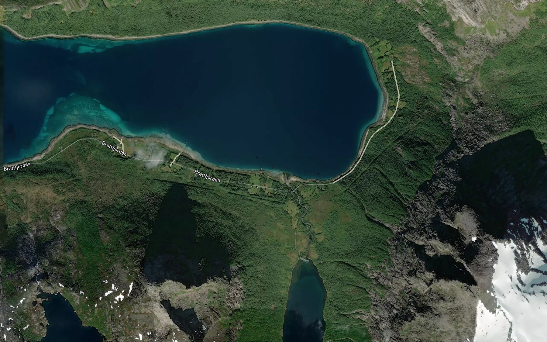 Satellite map of the Makkleira