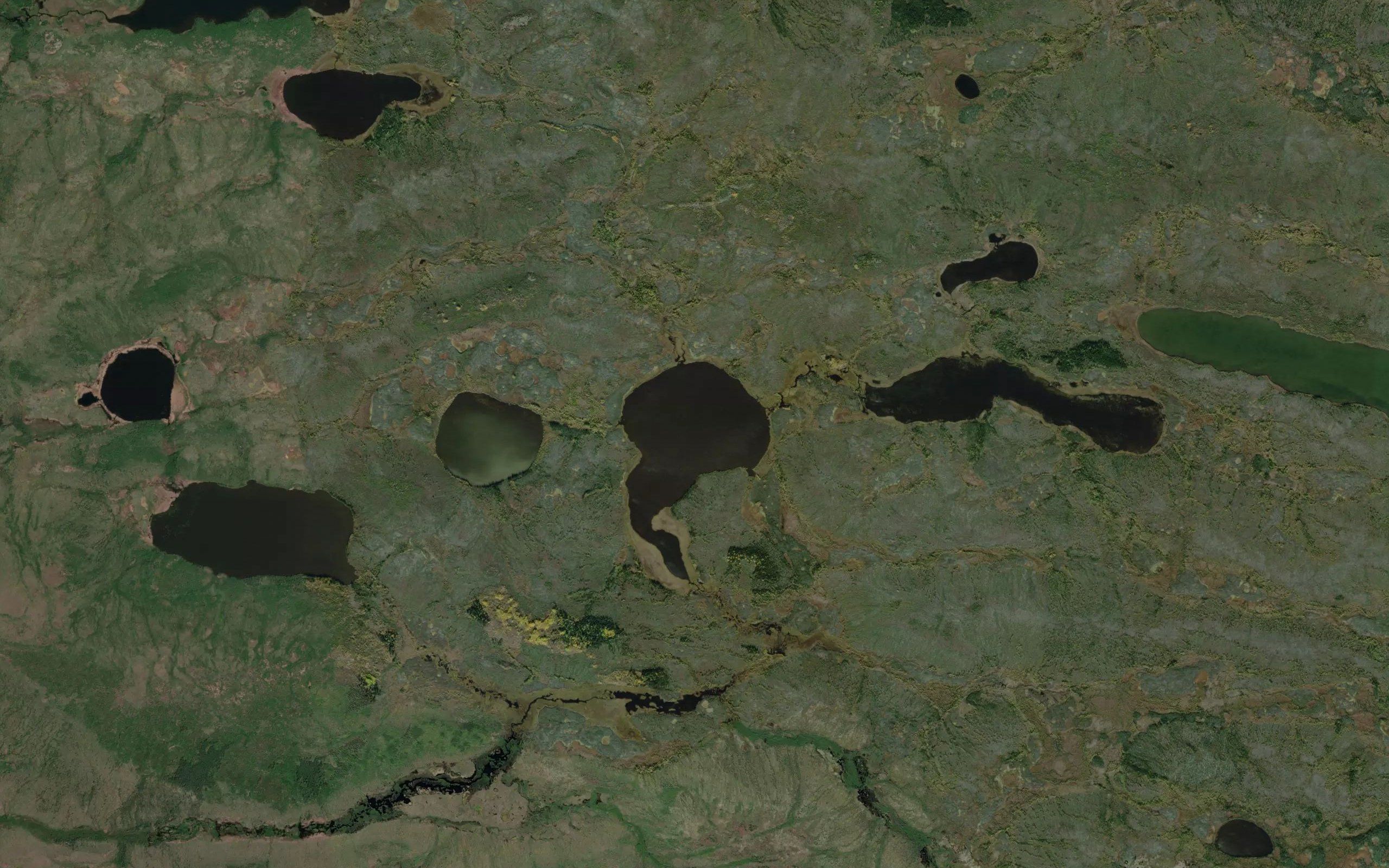 South Waskwiatik Lake