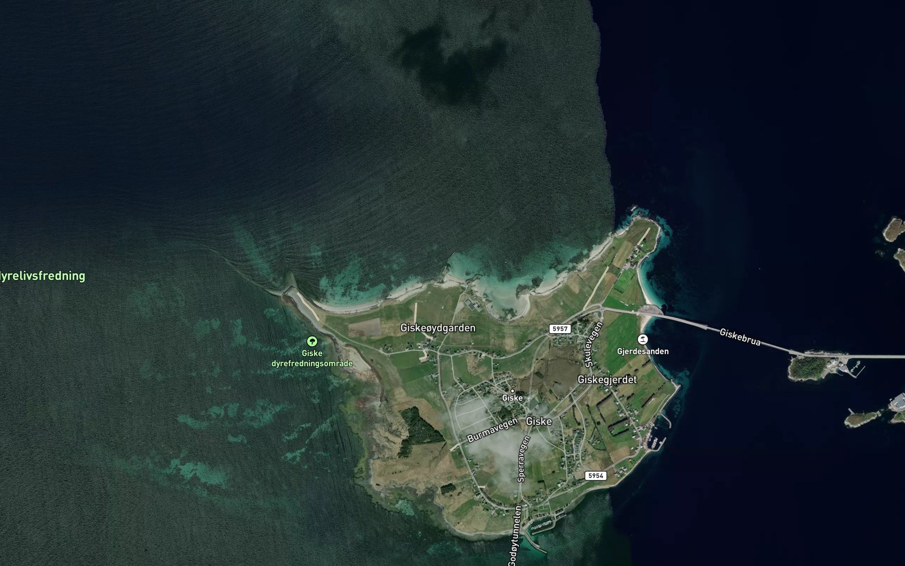 Satellite map of the Storevika
