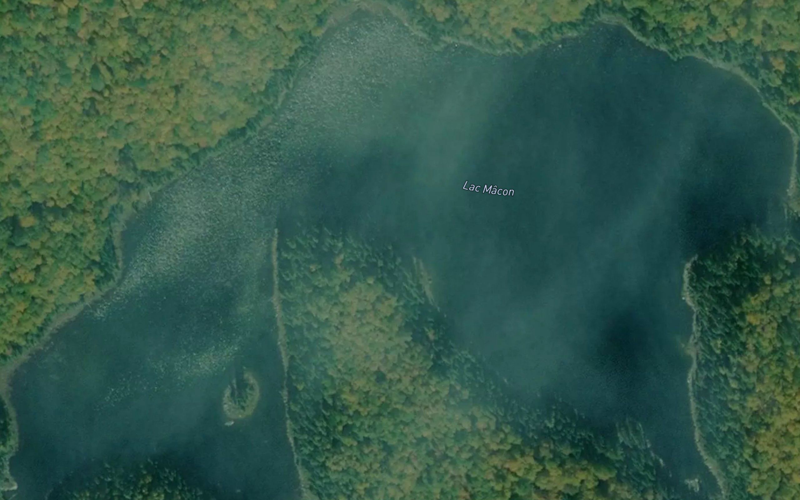 Lac Macon