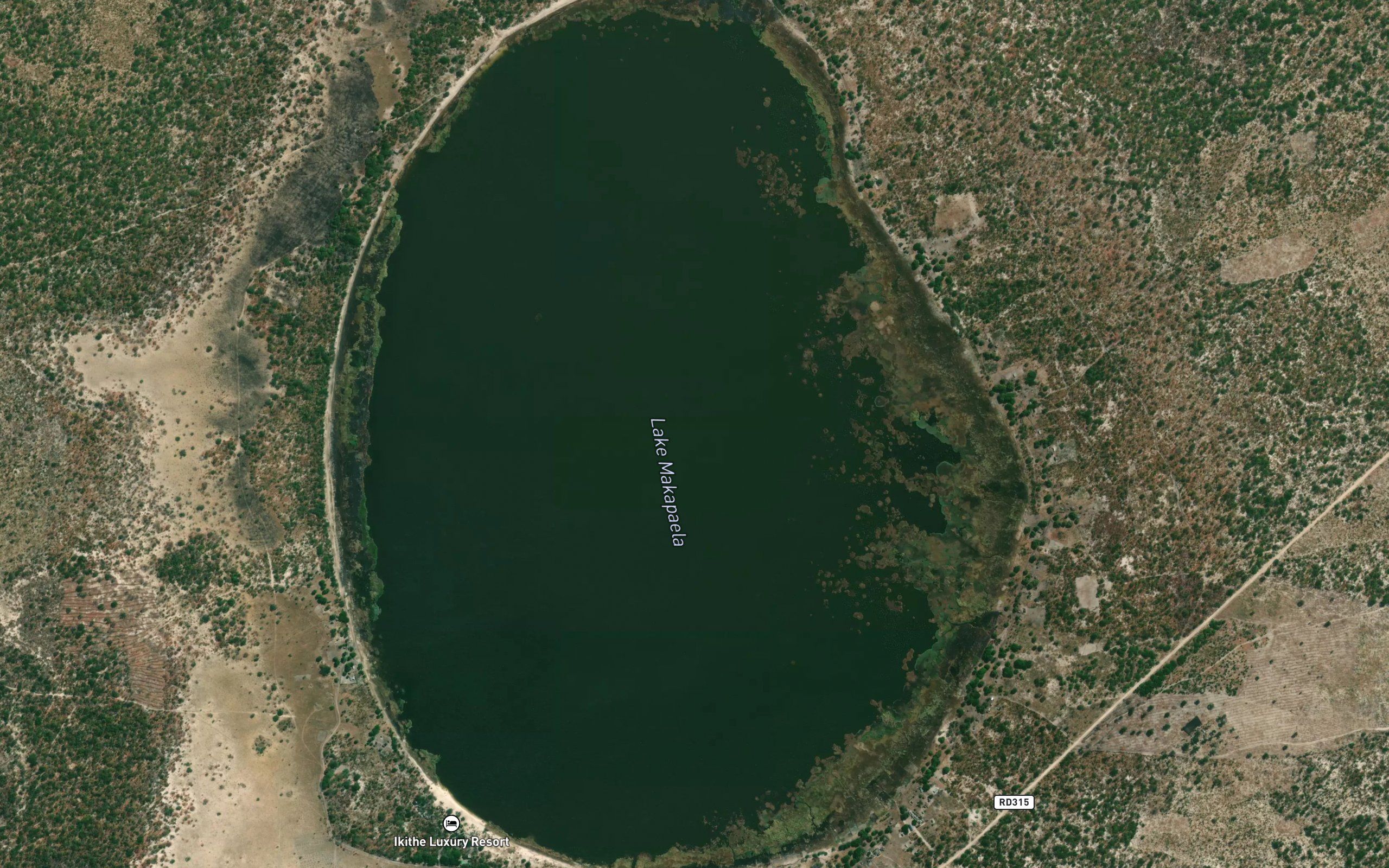 Makapaela Lake