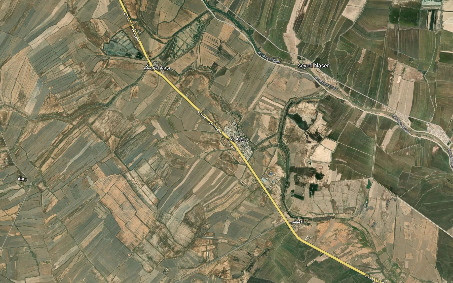 Satellite map of the Nahr-e Divaniyeh