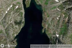 Tverrelvvatnet,store