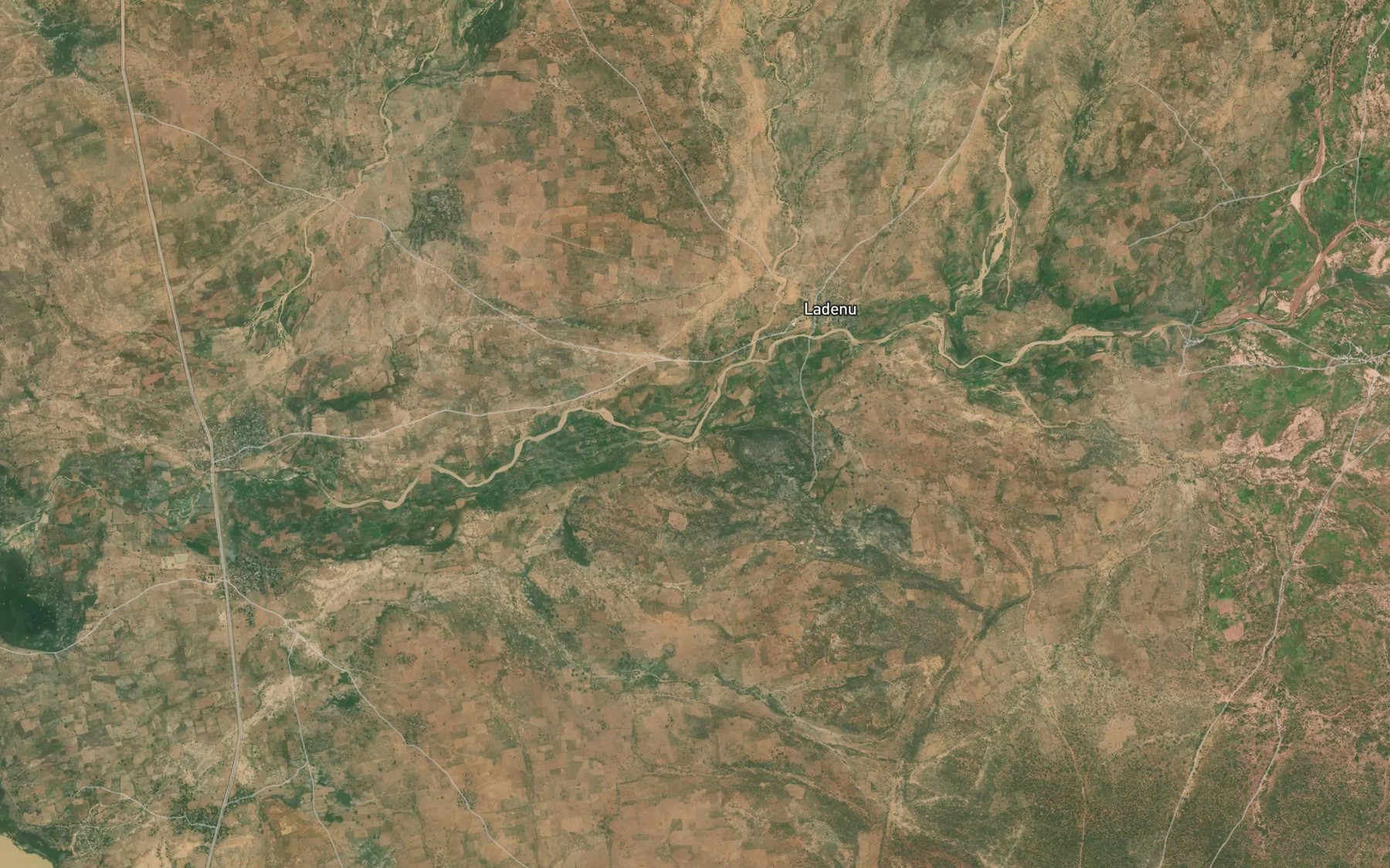 Satellite map of the MayelLopowa