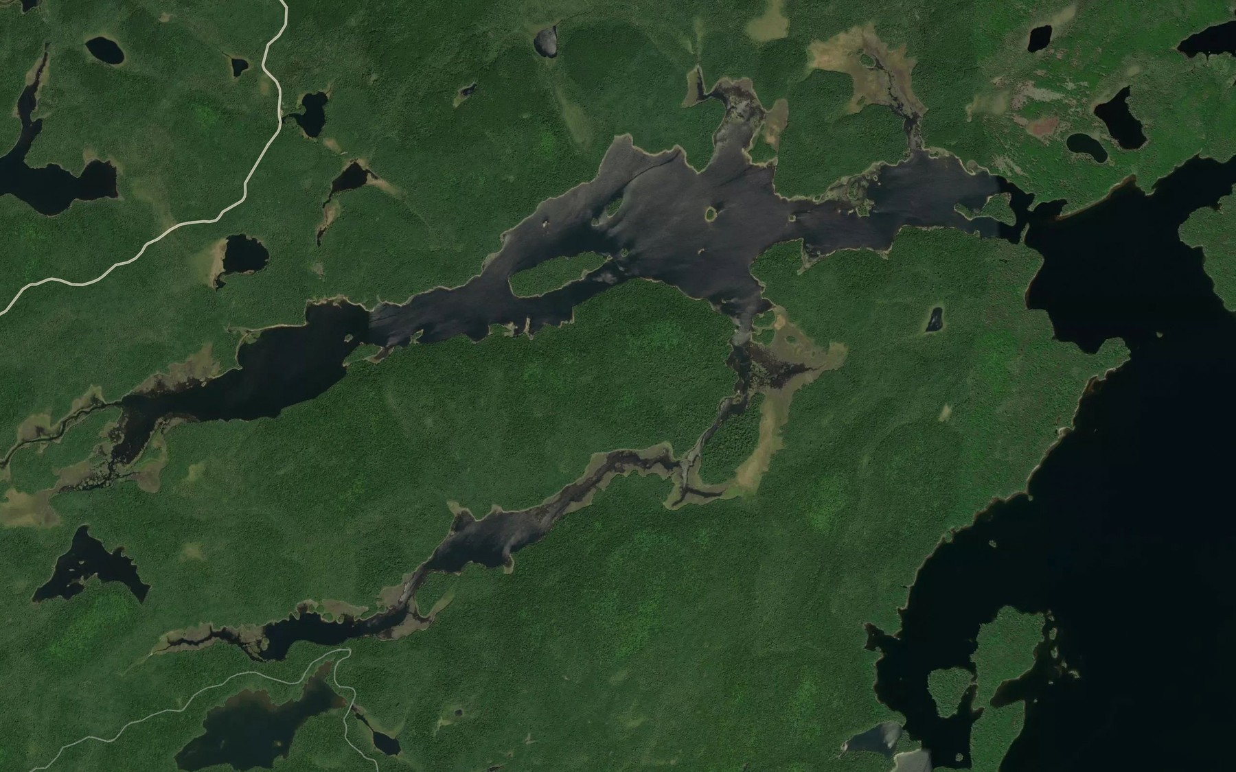 Satellite map of the Baie de l'Ouest