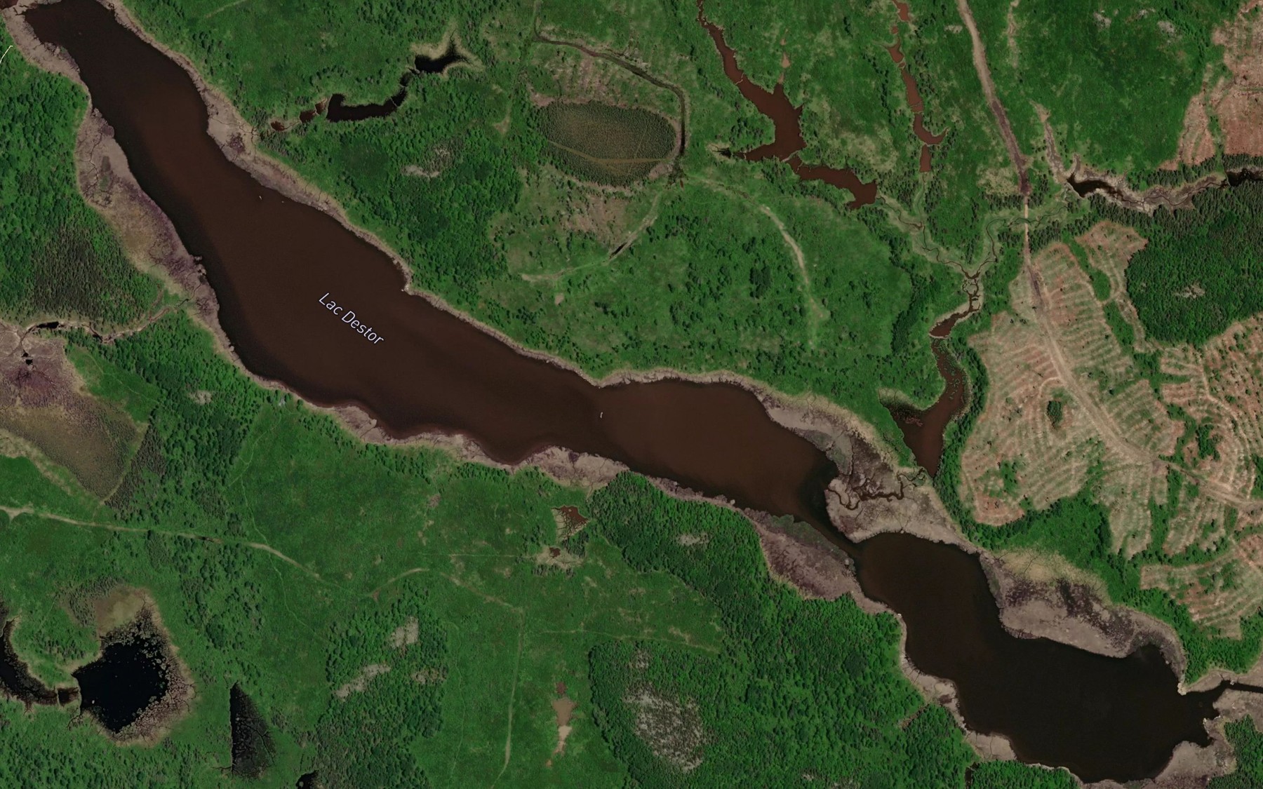 Satellite map of the Lac Destor